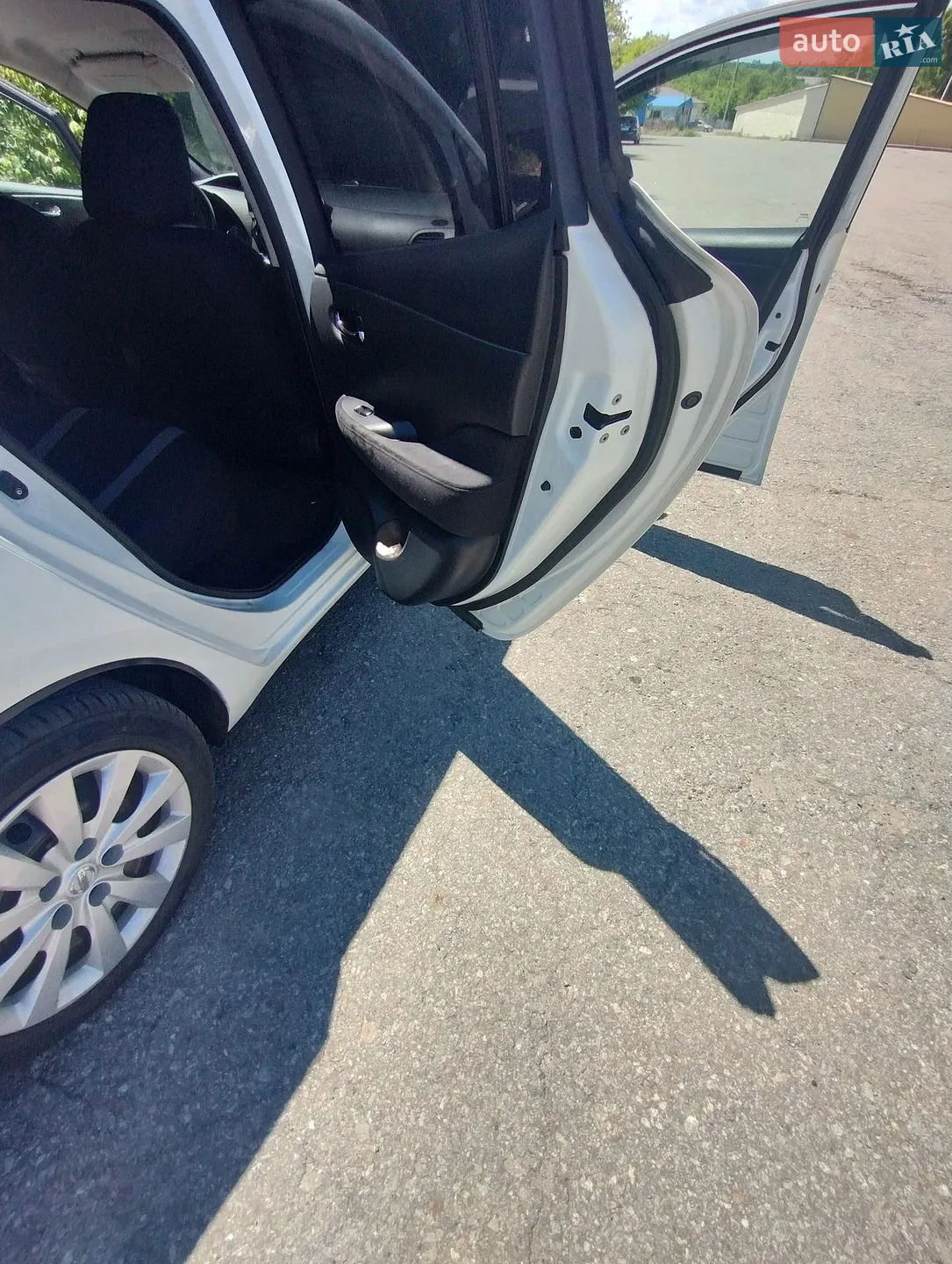 2014 Nissan Leaf - мініатюра 12