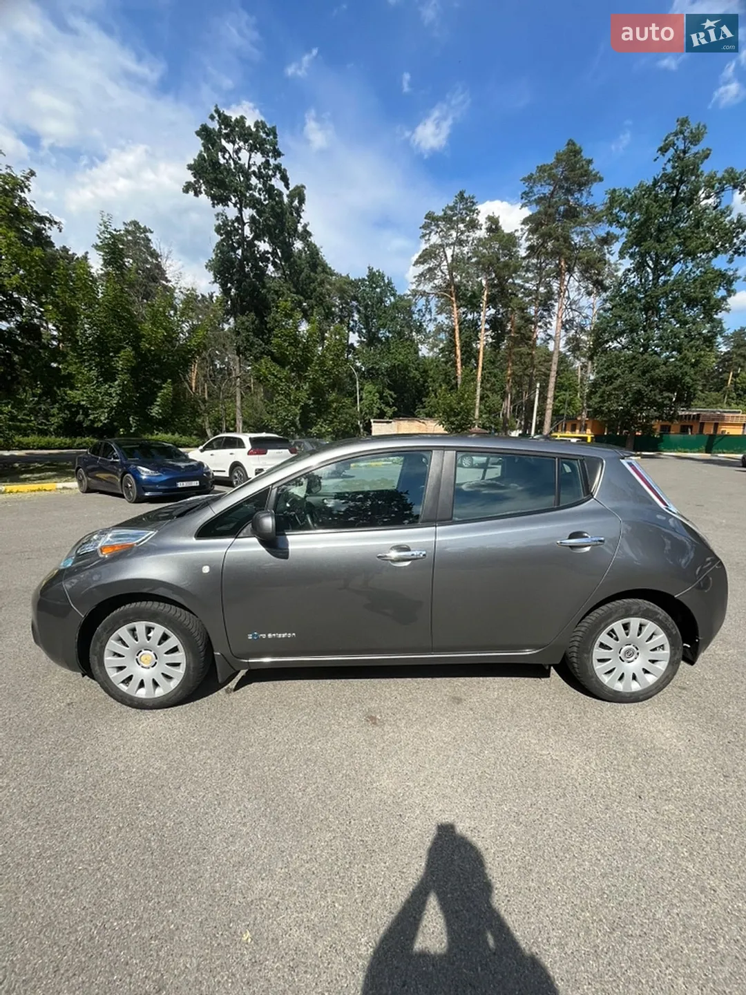 2015 Nissan Leaf - мініатюра 11