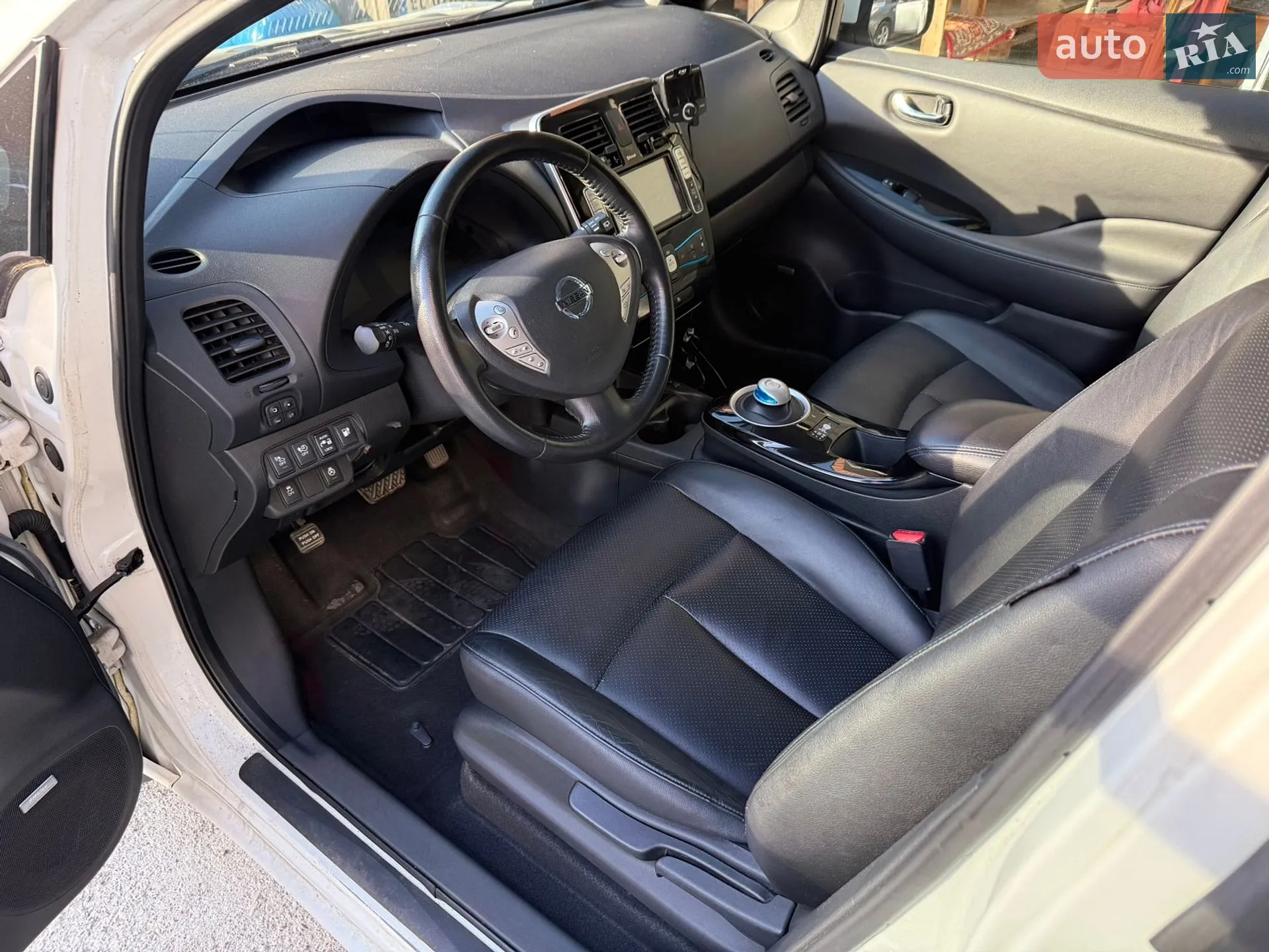 2014 Nissan Leaf - мініатюра 45
