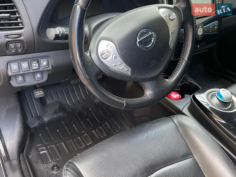 Nissan Leaf 2015 VIN SJNFAAZE0U6039400 фото оголошення 10 з 43