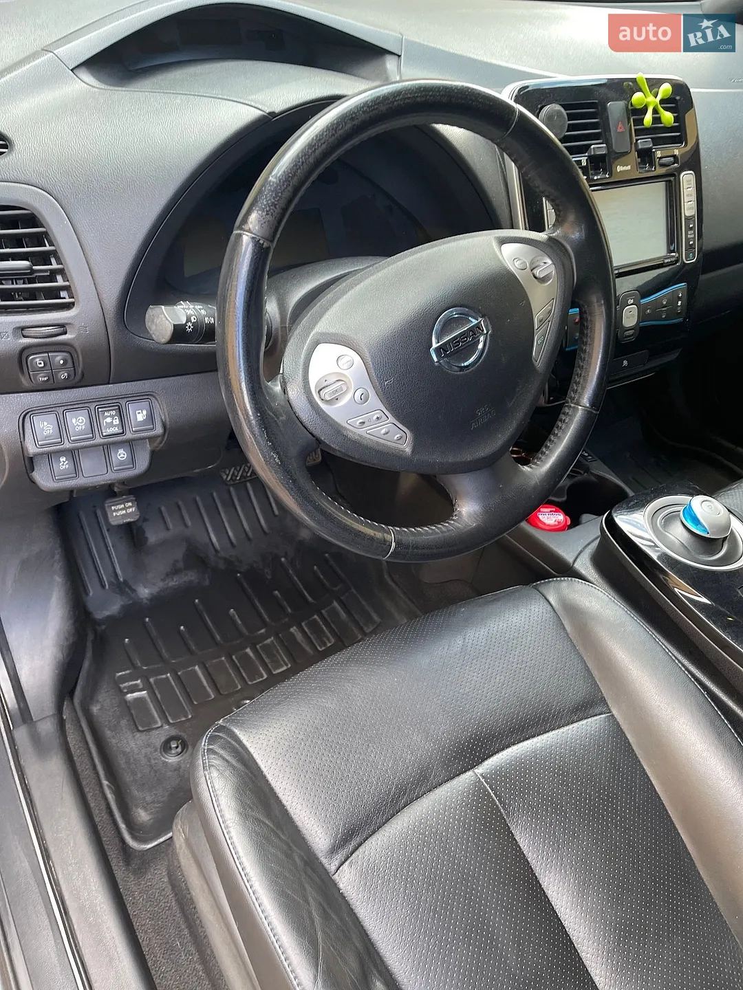 2015 Nissan Leaf - мініатюра 10