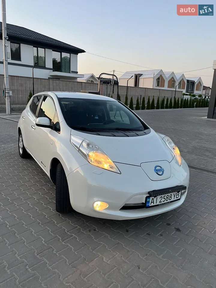 2013 Nissan Leaf - мініатюра 14