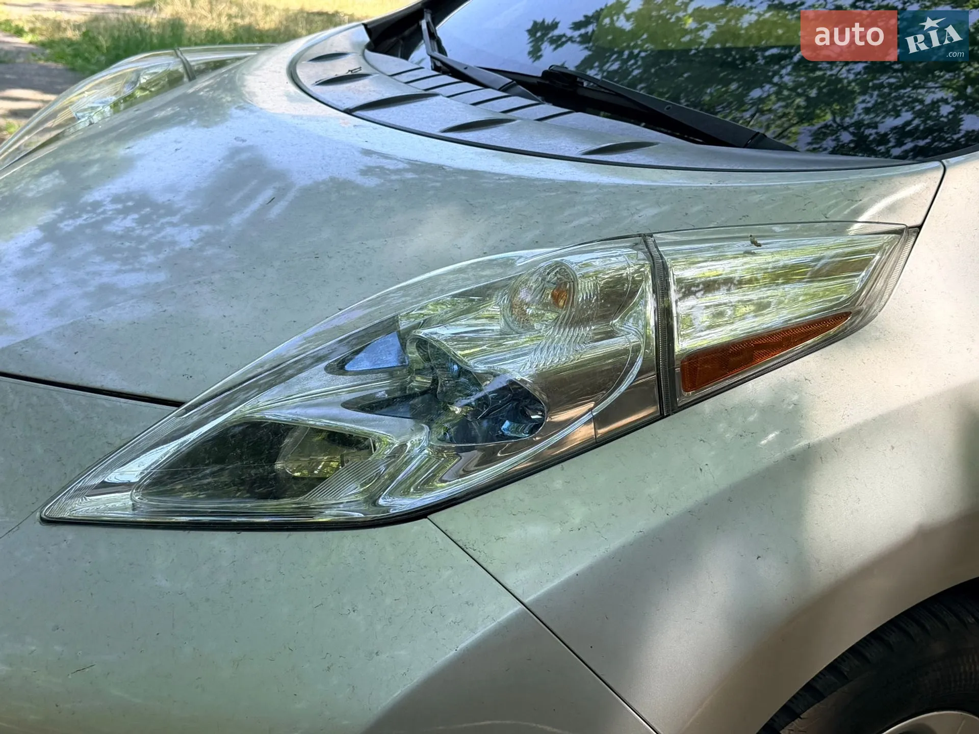 2010 Nissan Leaf - мініатюра 3