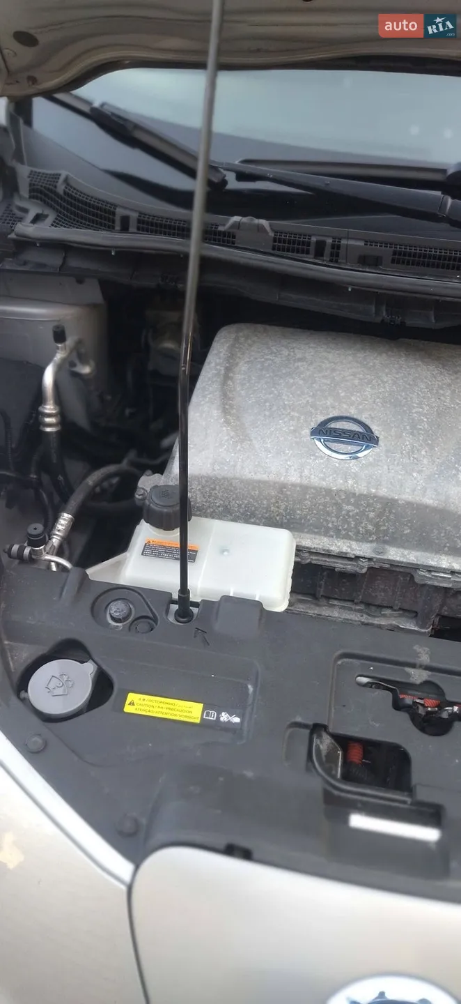 2013 Nissan Leaf - мініатюра 12