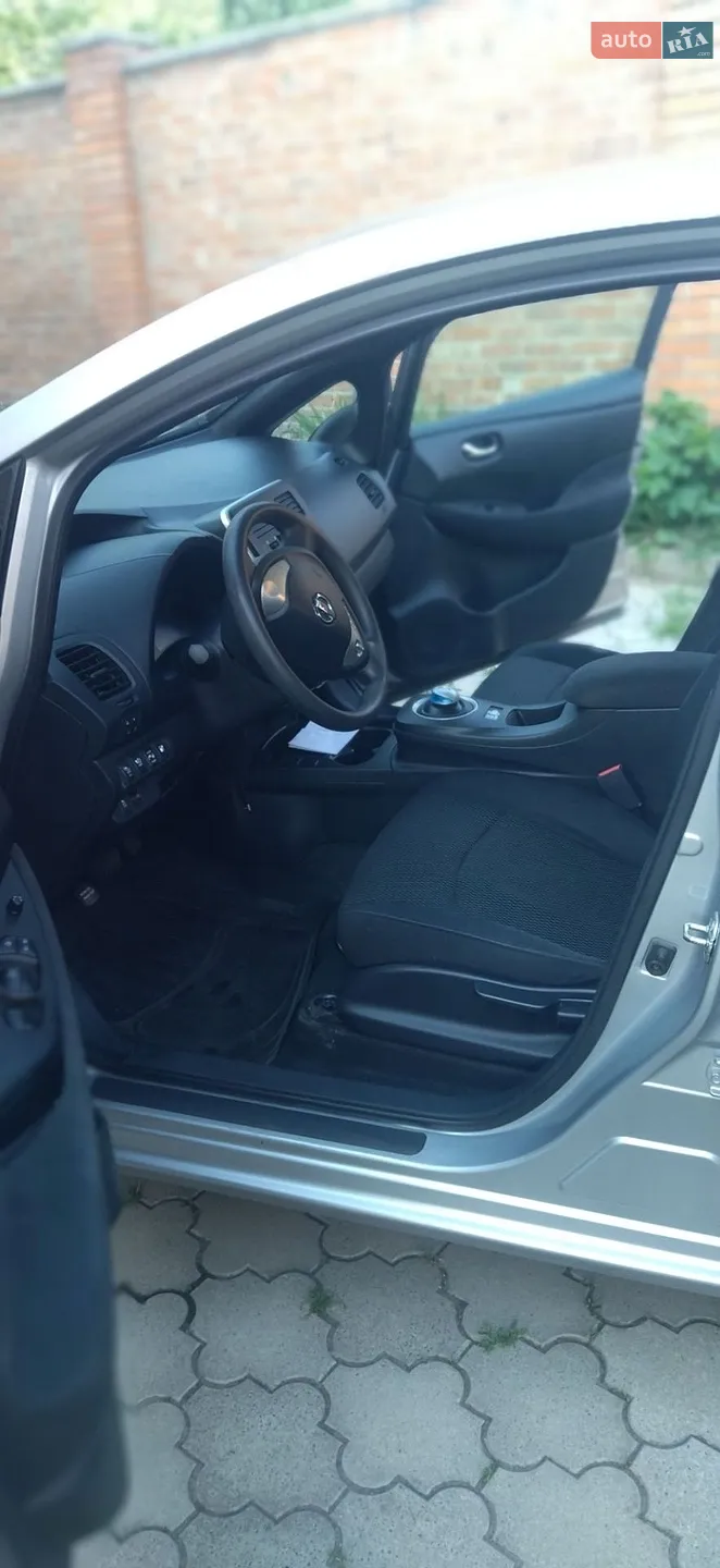2013 Nissan Leaf - мініатюра 22
