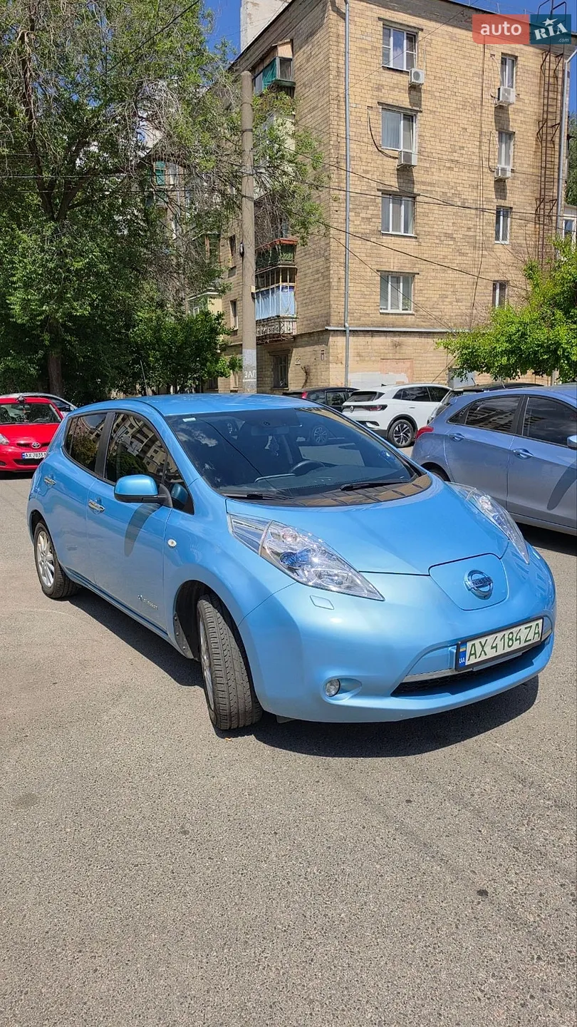2016 Nissan Leaf - мініатюра 2
