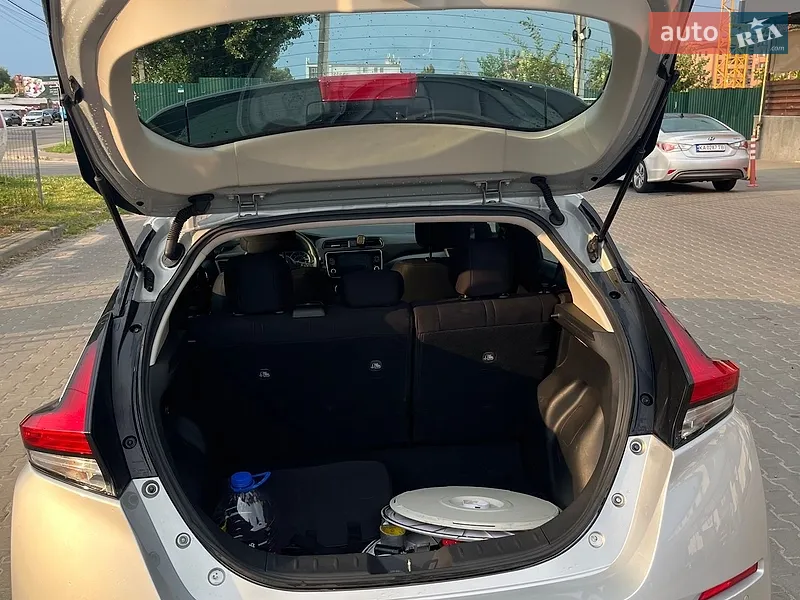 Nissan Leaf 2021 VIN 1N4AZ1BV4MC553981 фото оголошення 30 з 76