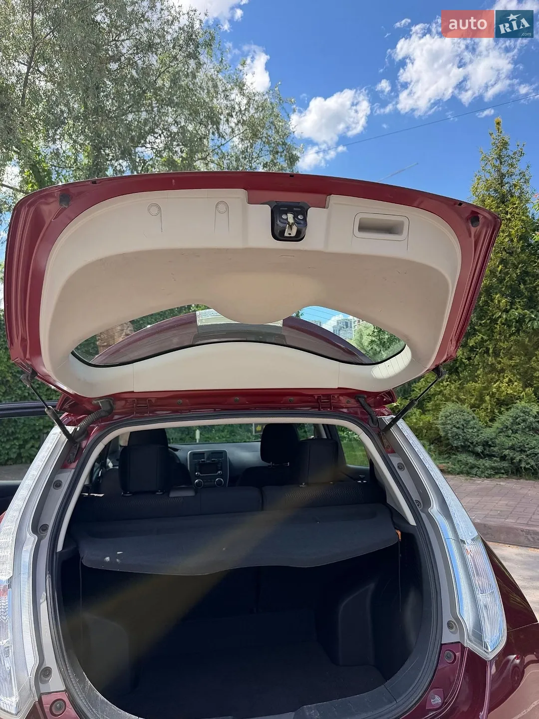 2016 Nissan Leaf - мініатюра 3