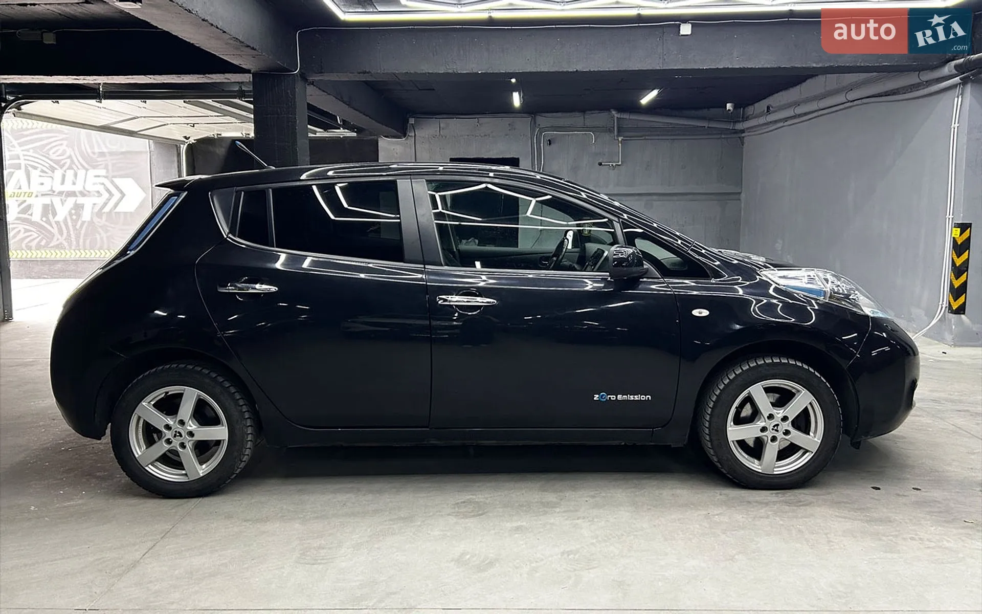 2013 Nissan Leaf - мініатюра 10