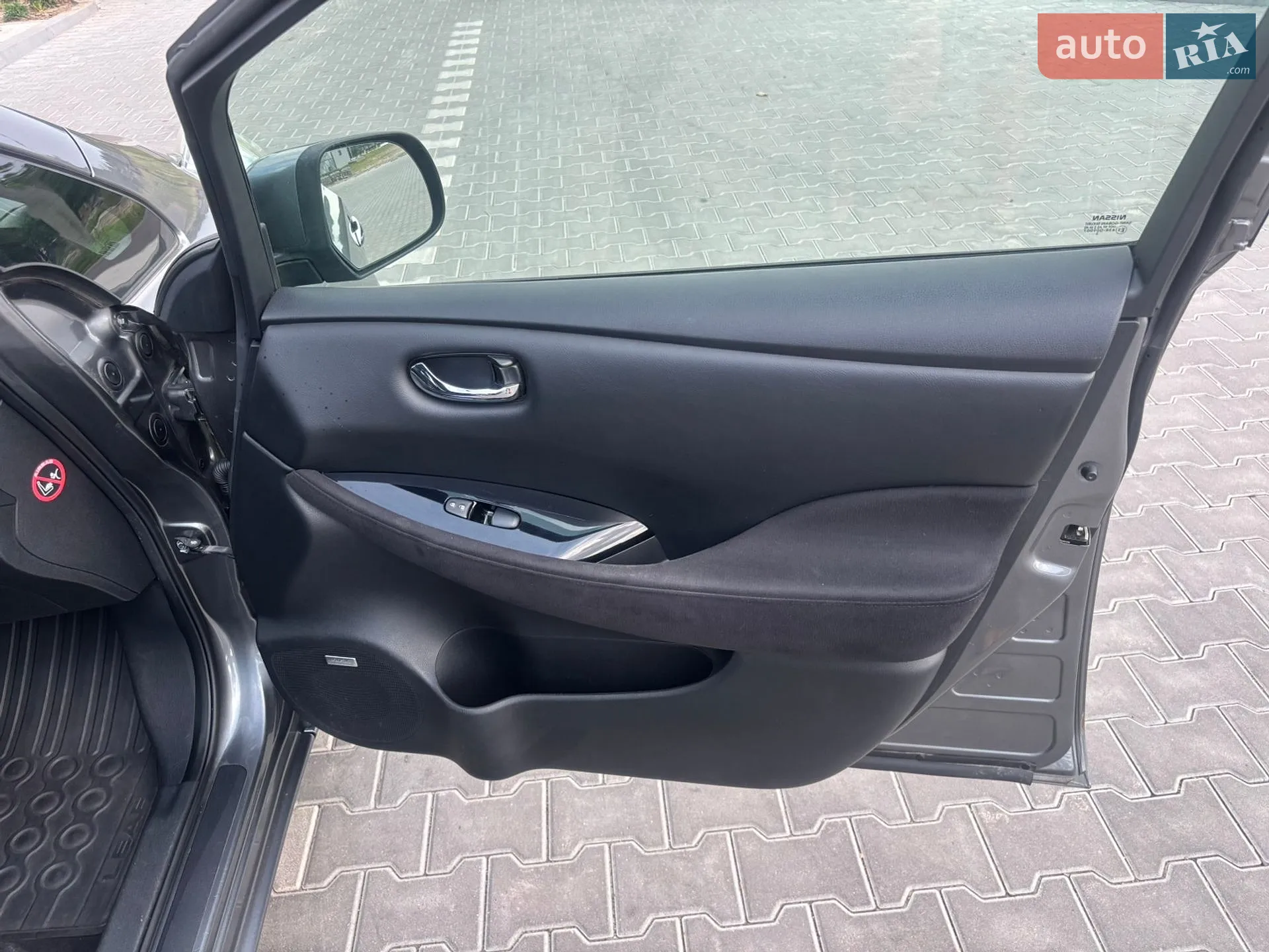 2017 Nissan Leaf - мініатюра 37