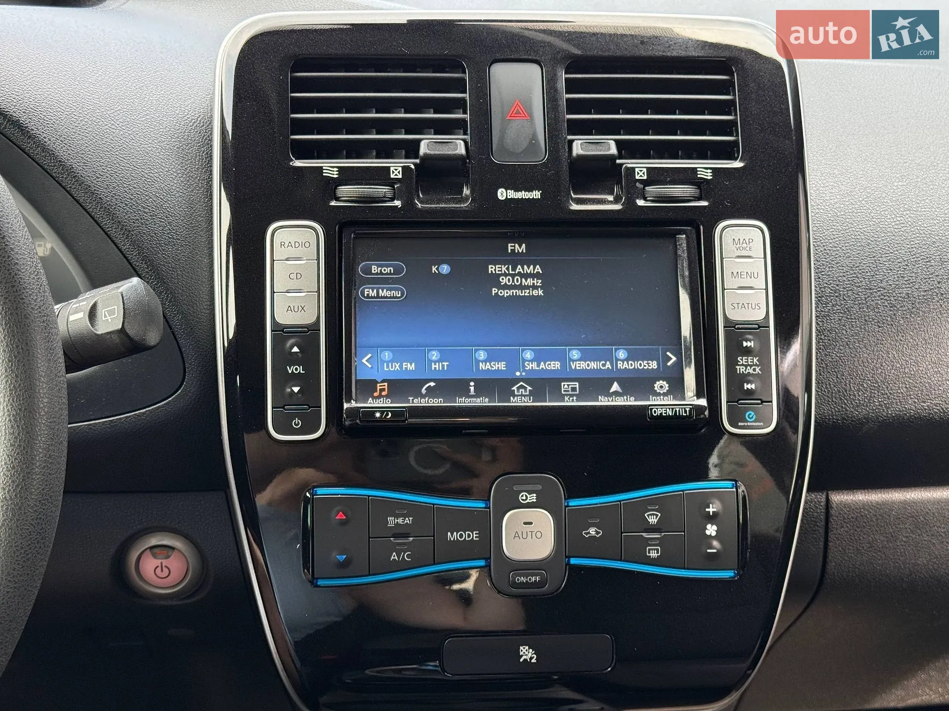 2016 Nissan Leaf - мініатюра 41