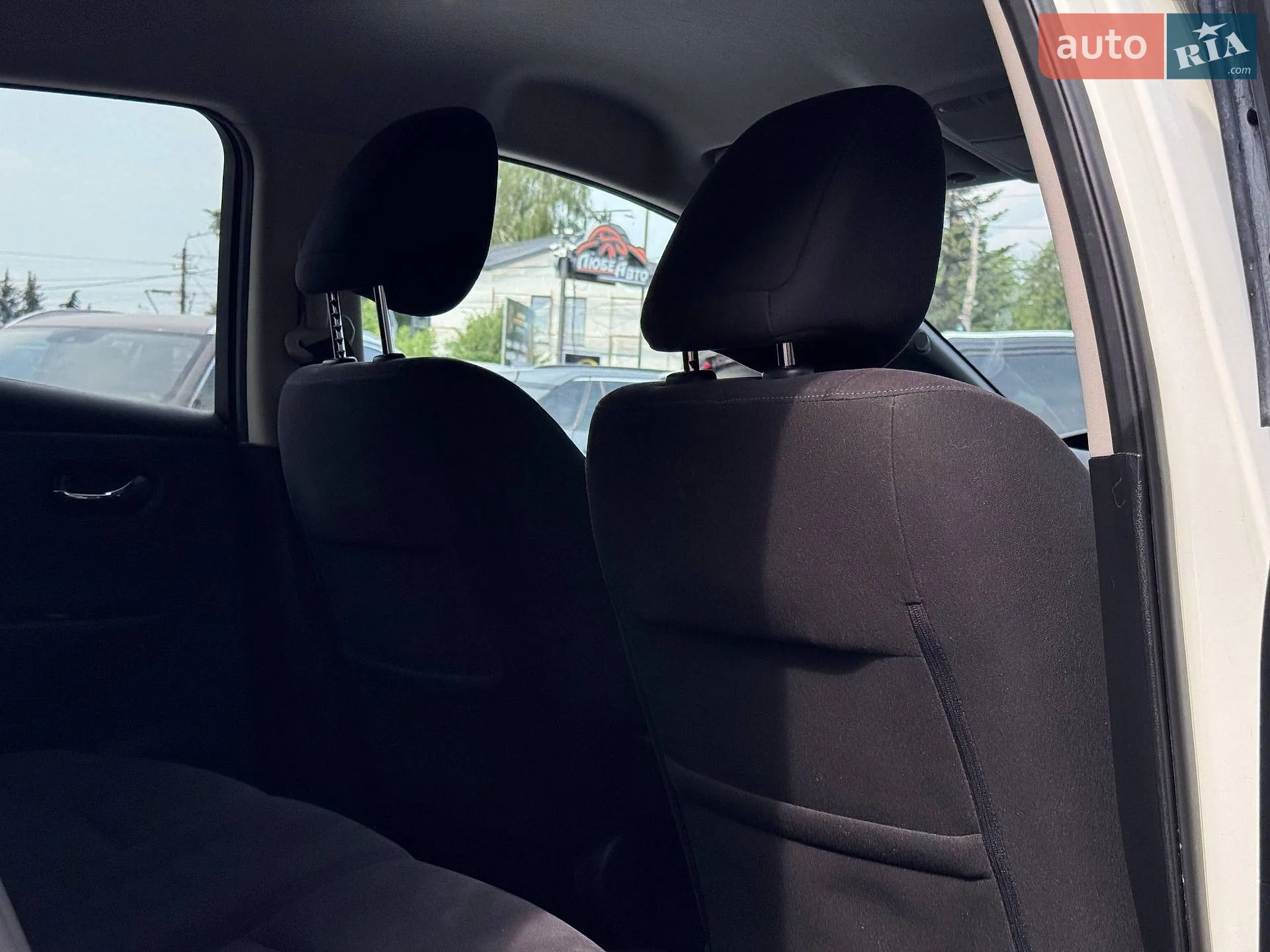 2016 Nissan Leaf - мініатюра 51