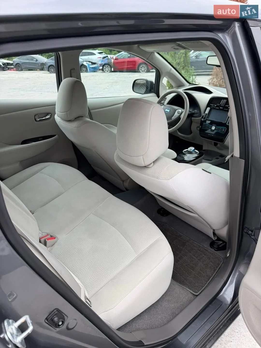 2015 Nissan Leaf - мініатюра 37