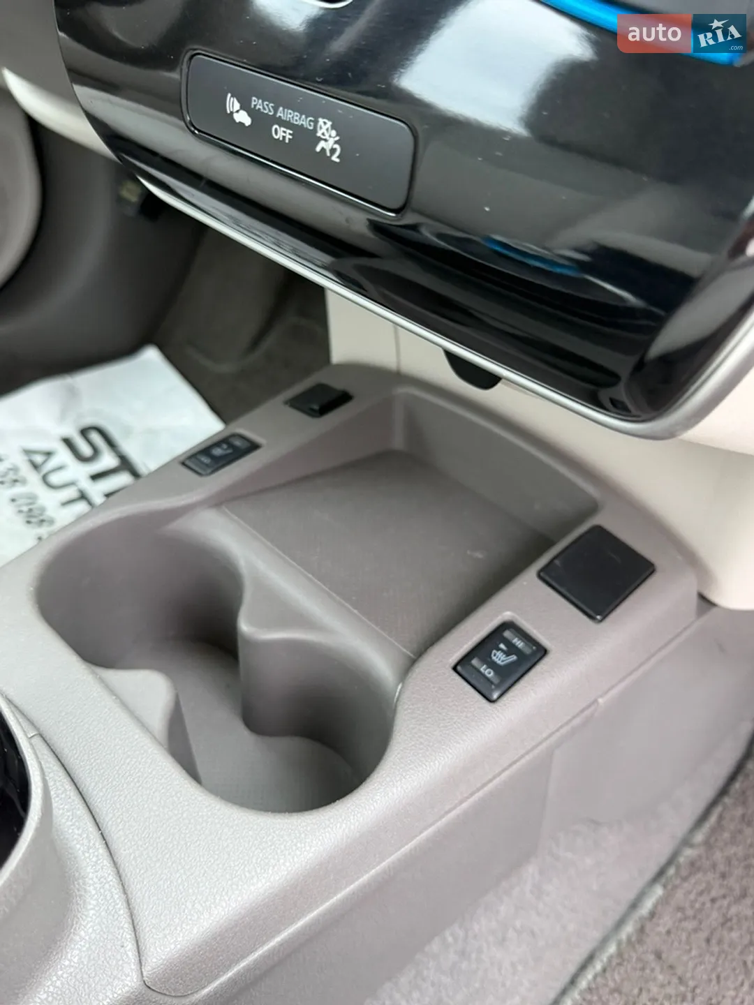 2015 Nissan Leaf - мініатюра 42