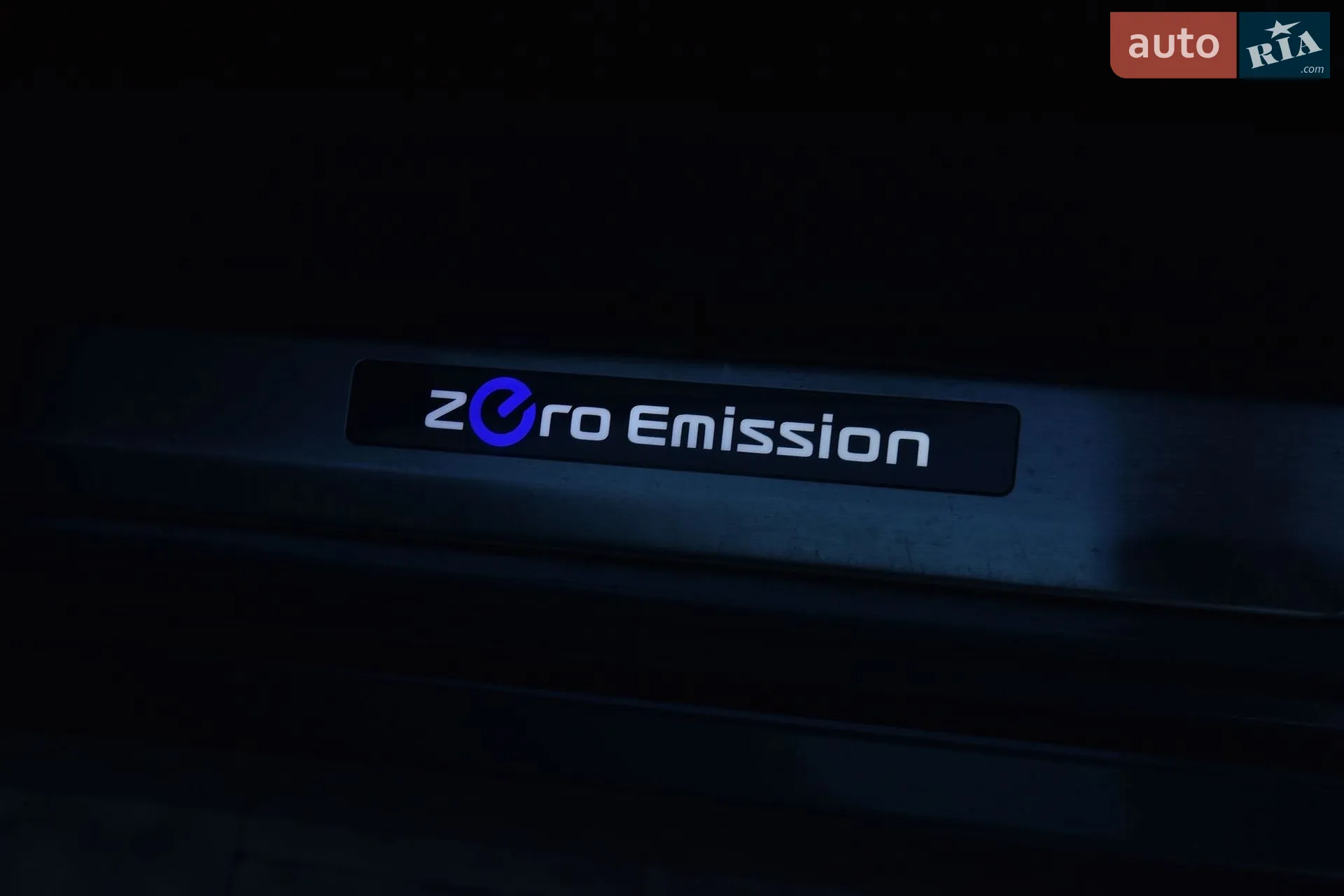 2018 Nissan Leaf - мініатюра 35