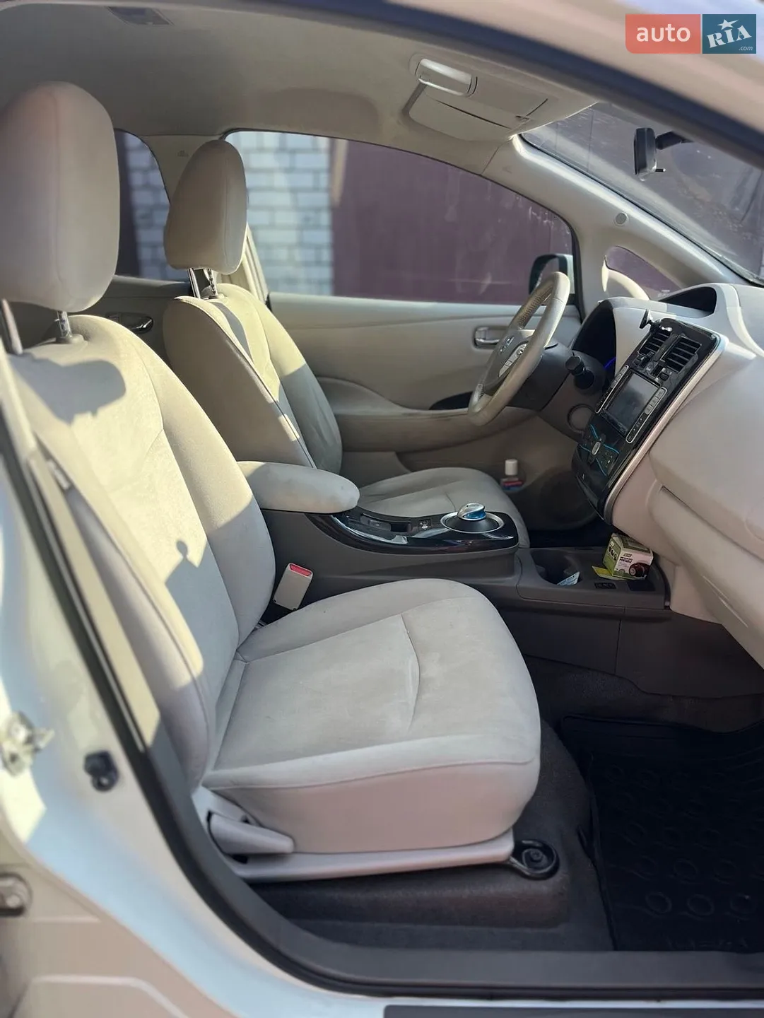 2012 Nissan Leaf - мініатюра 36
