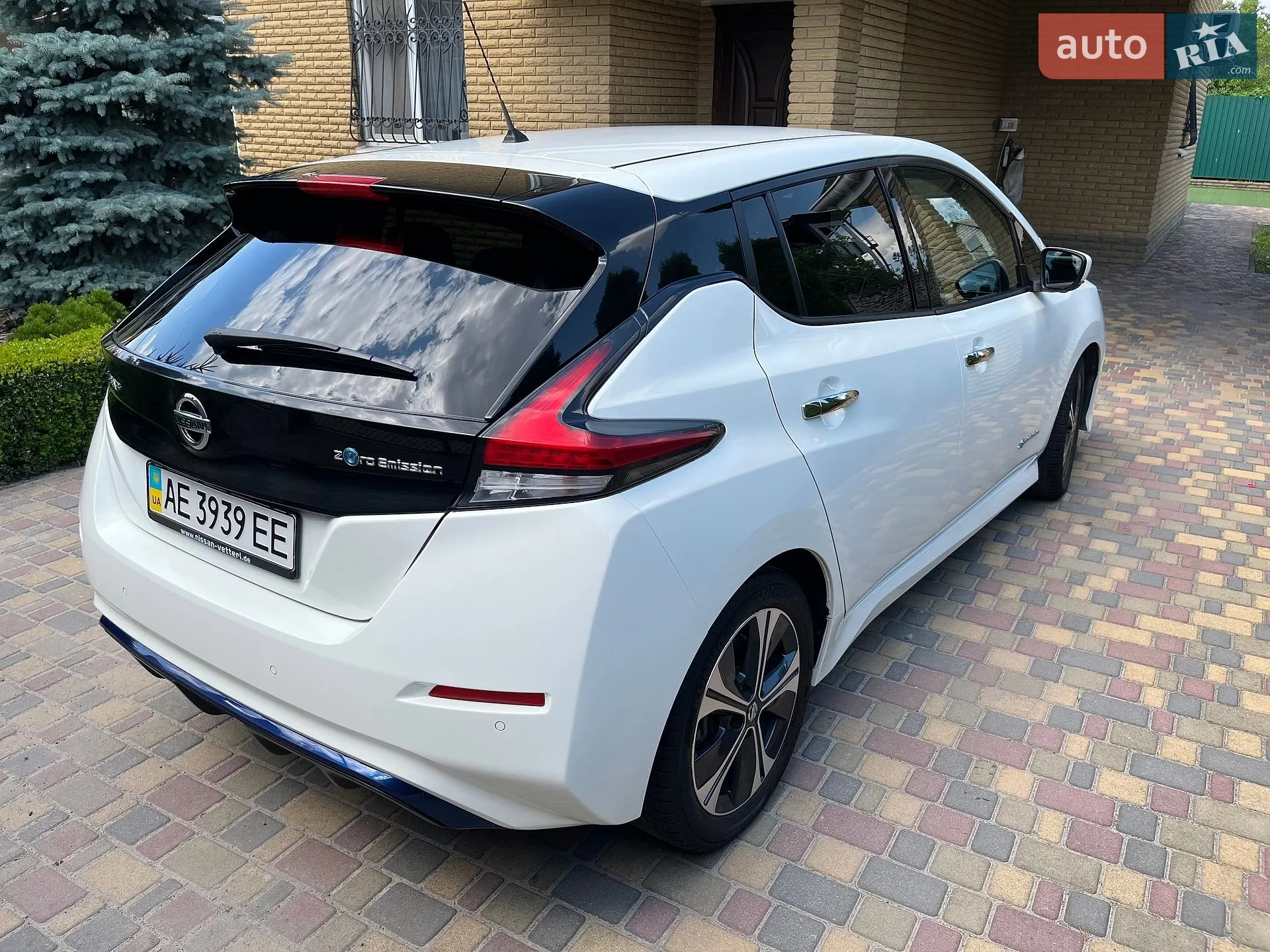 2019 Nissan Leaf - мініатюра 4