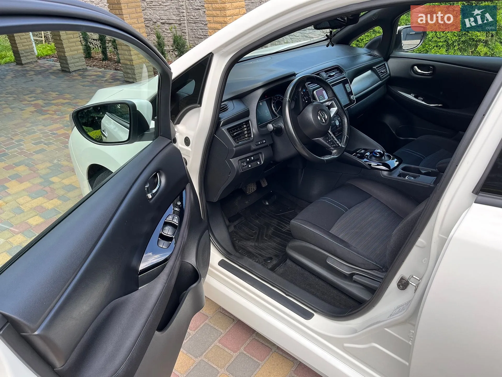 2019 Nissan Leaf - мініатюра 10