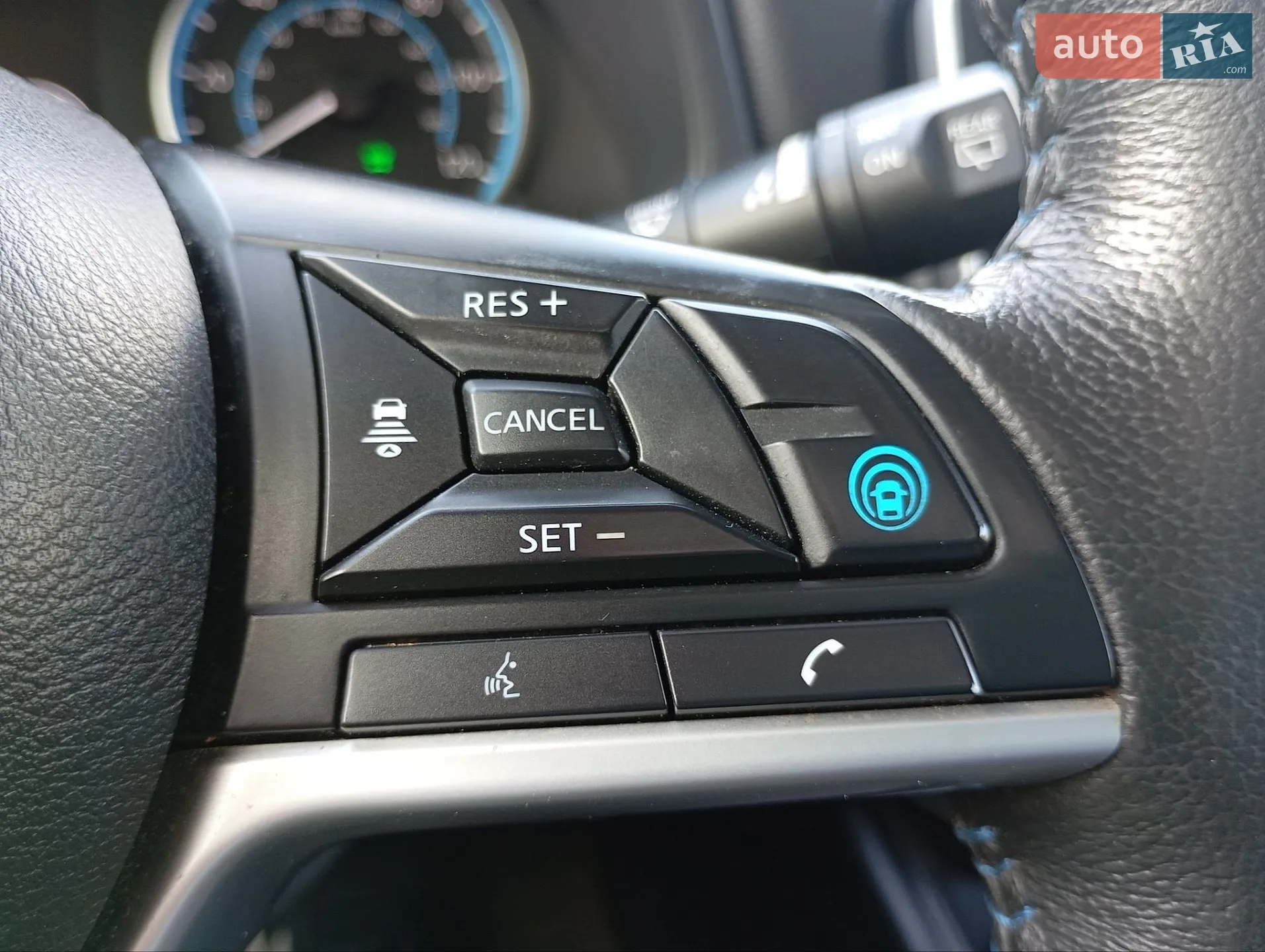 2022 Nissan Leaf - мініатюра 24