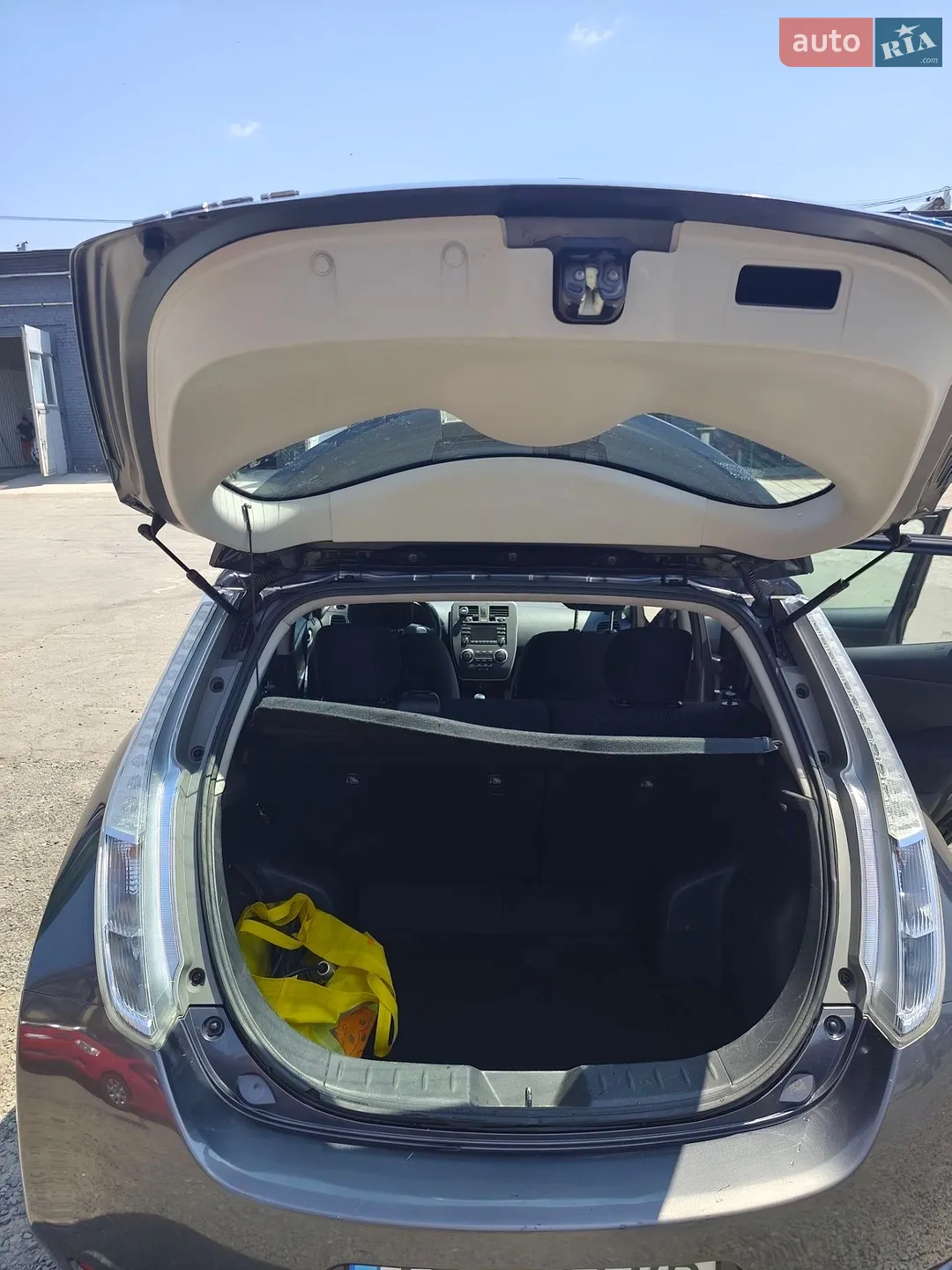 2013 Nissan Leaf - мініатюра 10