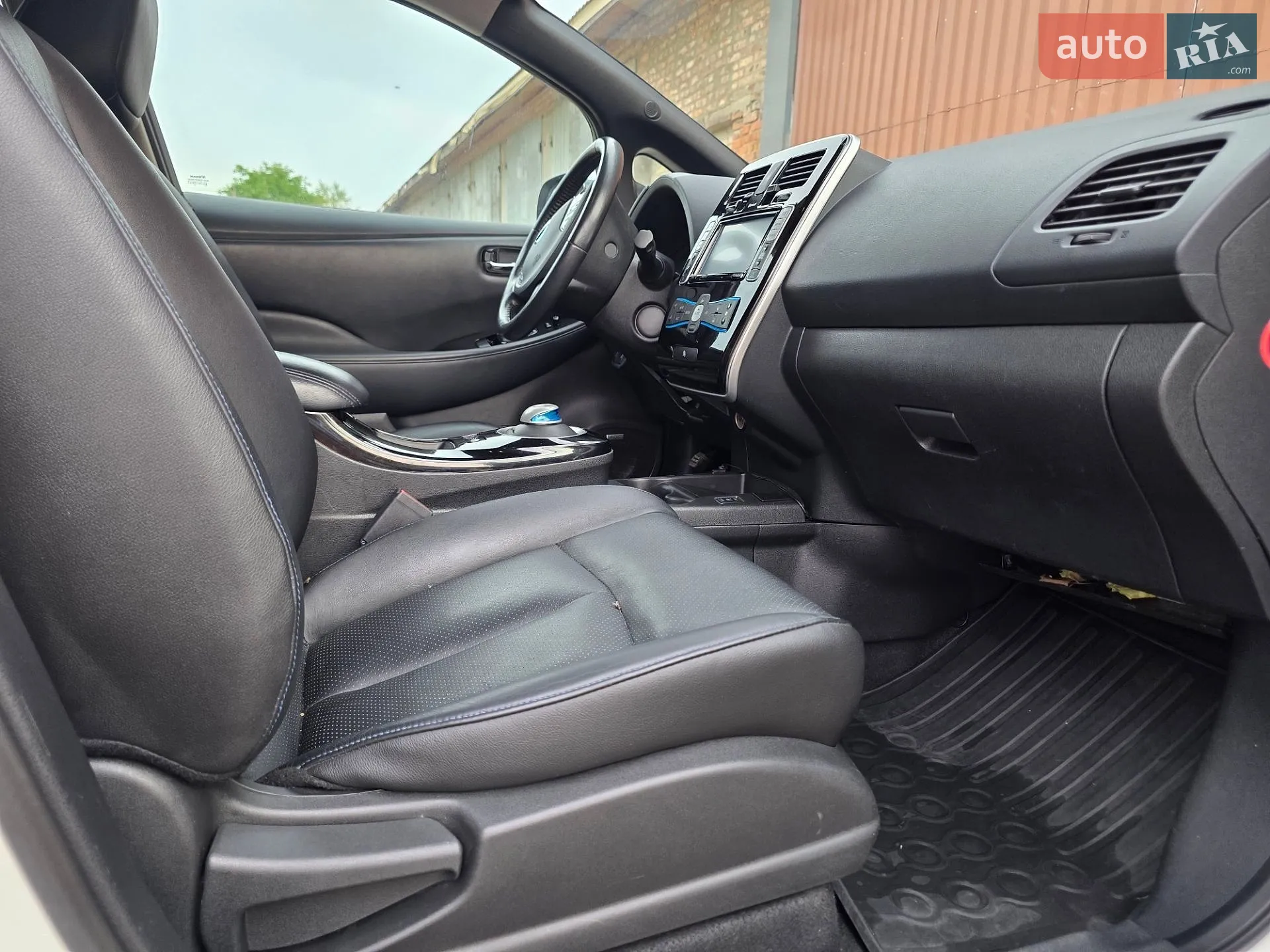 2014 Nissan Leaf - мініатюра 14