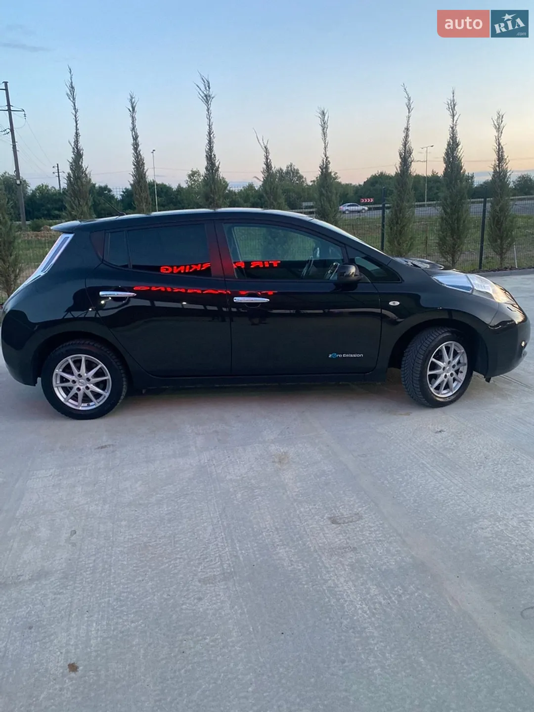 2015 Nissan Leaf - мініатюра 5