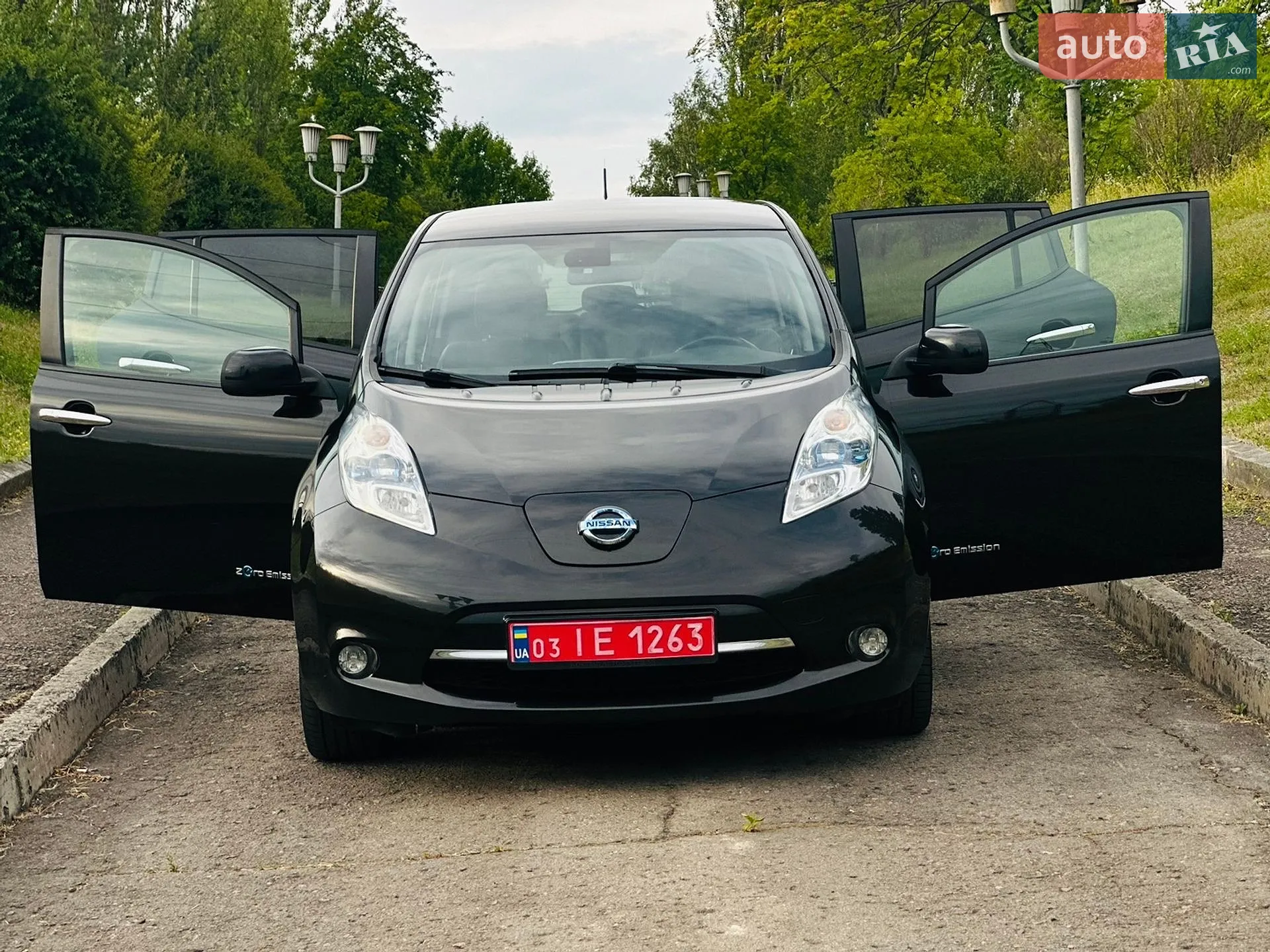 2015 Nissan Leaf - мініатюра 10