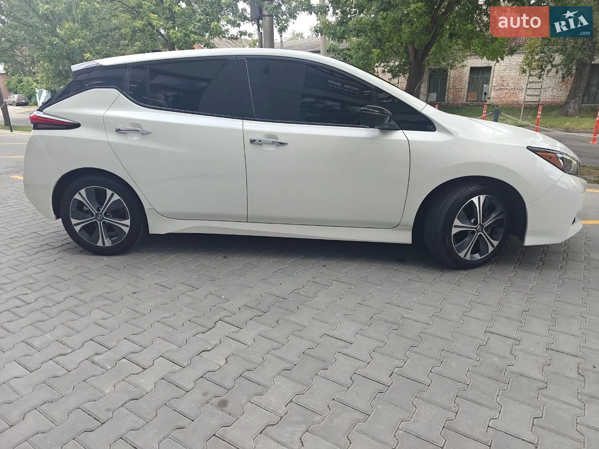 2018 Nissan Leaf - мініатюра 2
