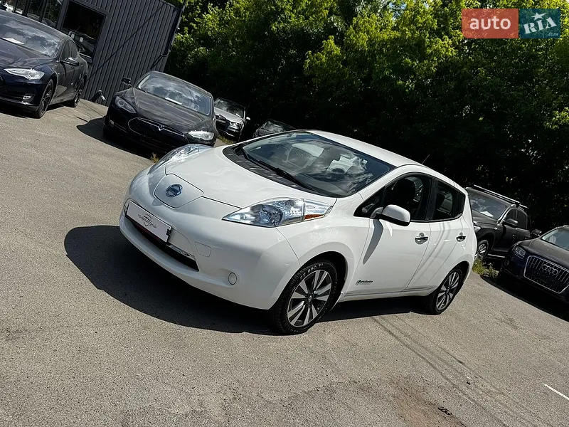 Nissan Leaf 2016
