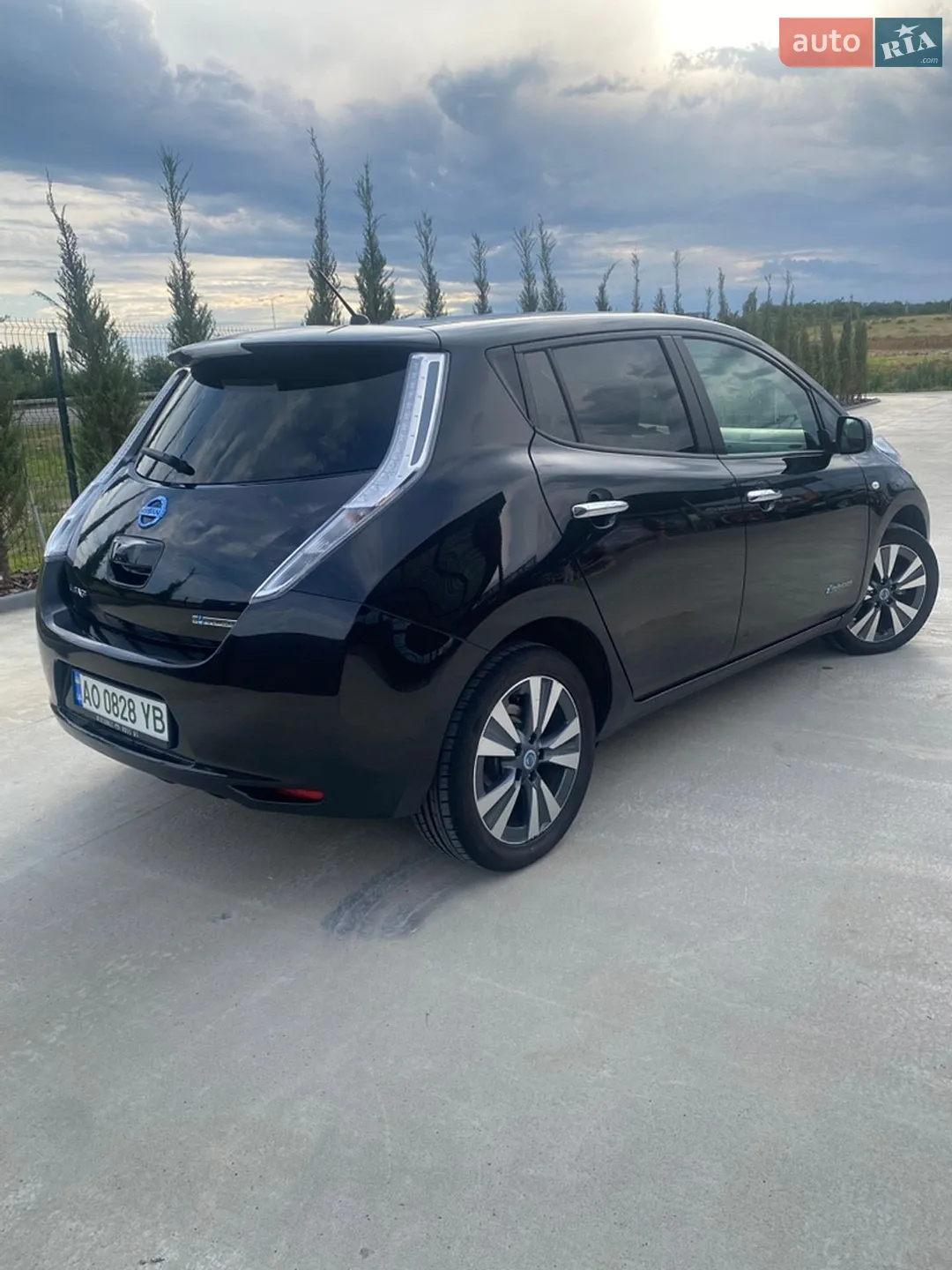 2015 Nissan Leaf - мініатюра 4
