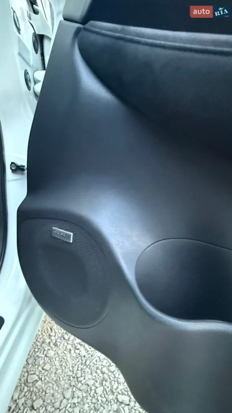 2013 Nissan Leaf - мініатюра 9