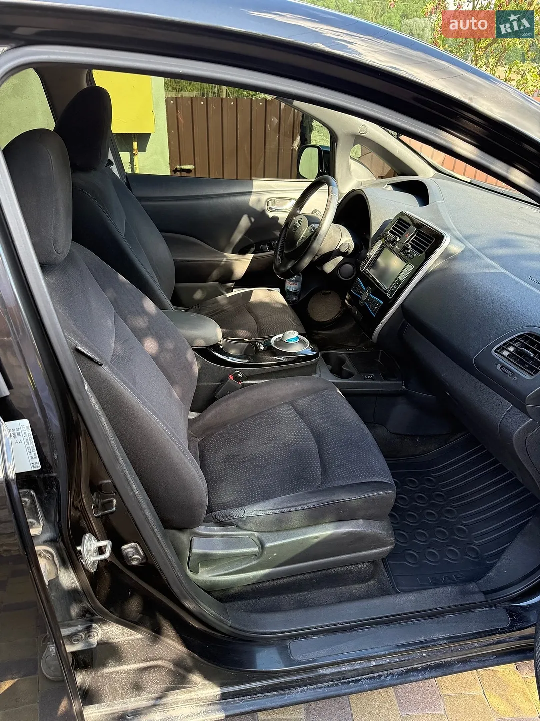 2015 Nissan Leaf - мініатюра 11