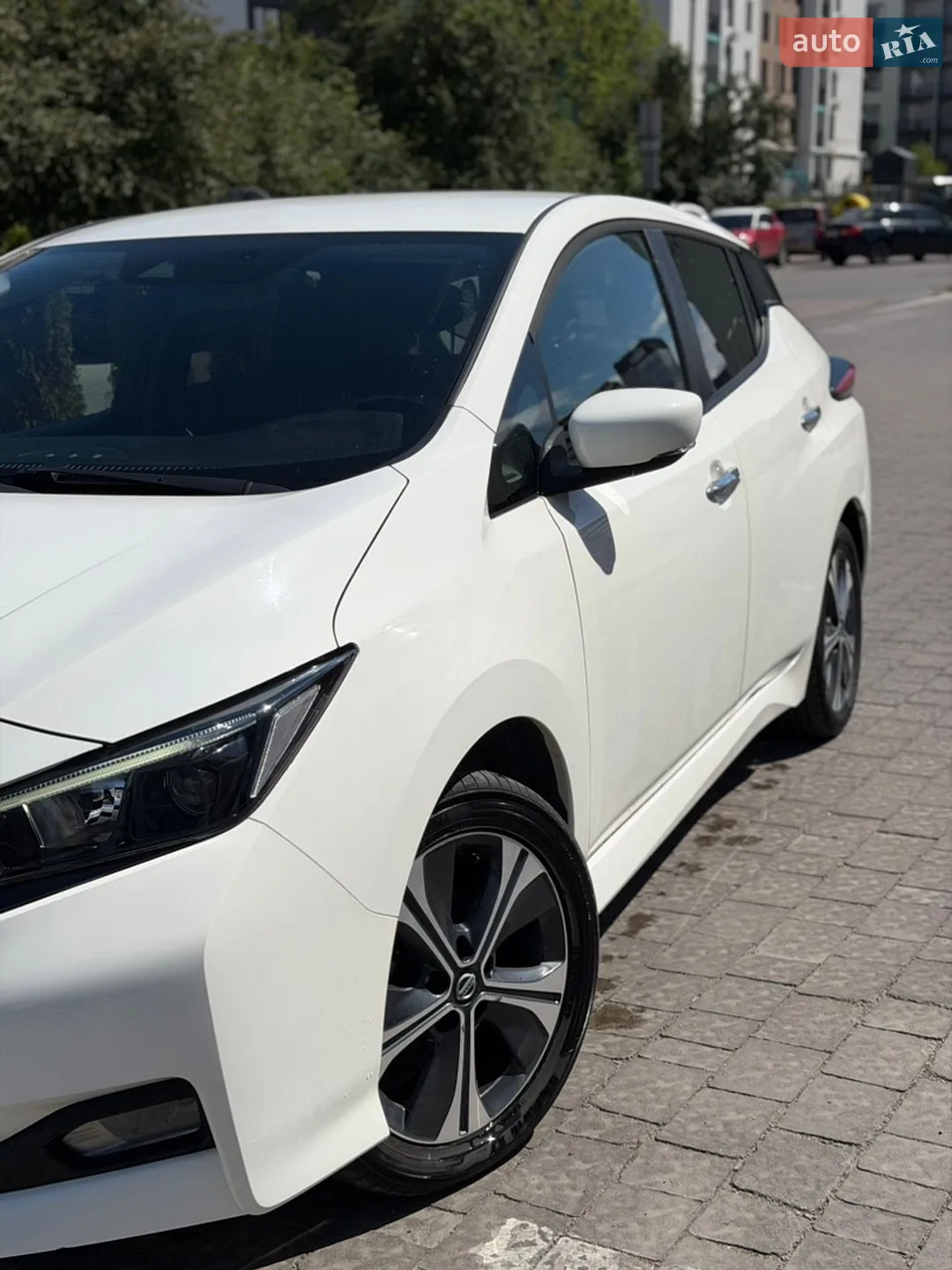 2020 Nissan Leaf - мініатюра 4