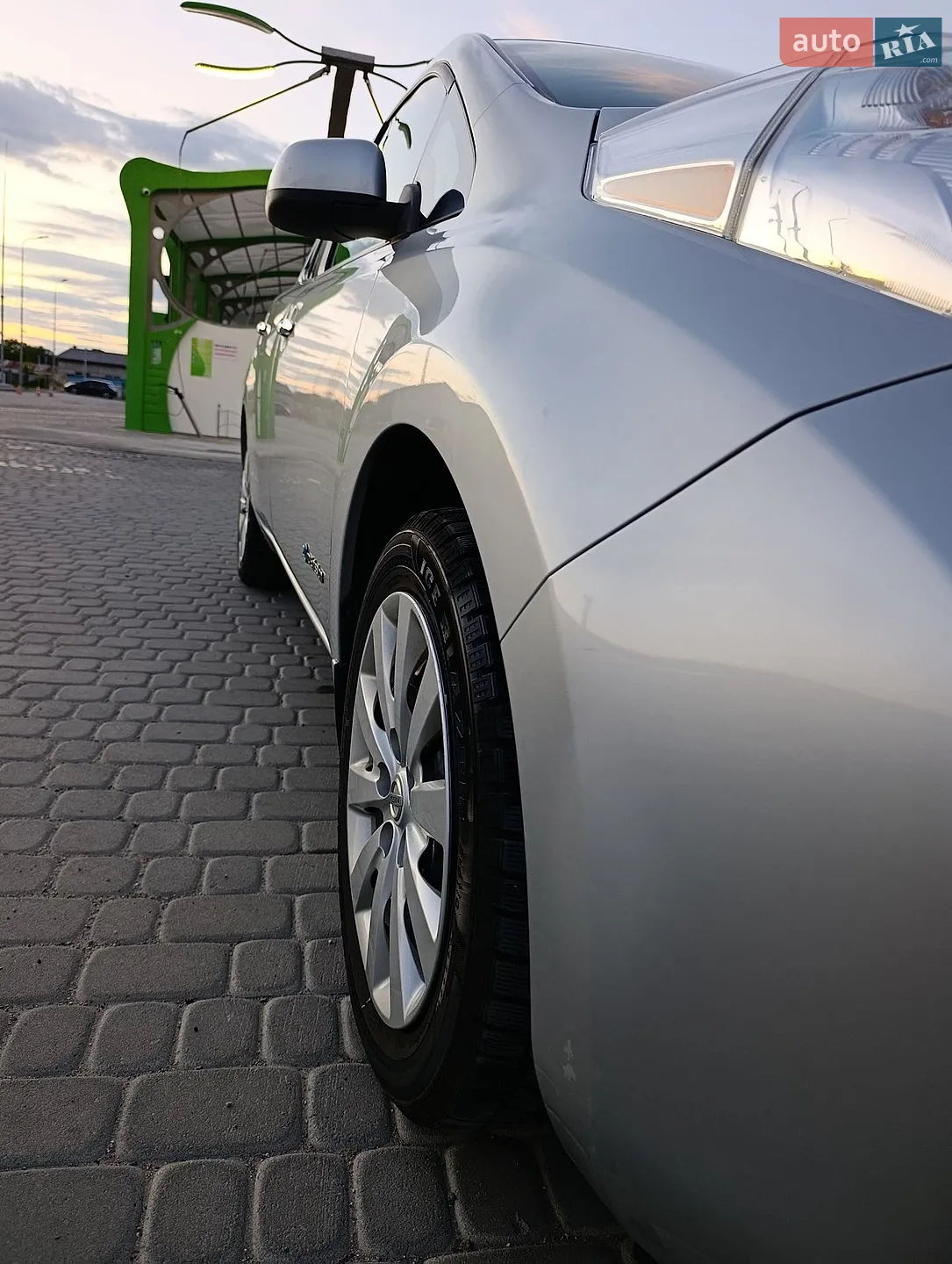 2014 Nissan Leaf - мініатюра 13
