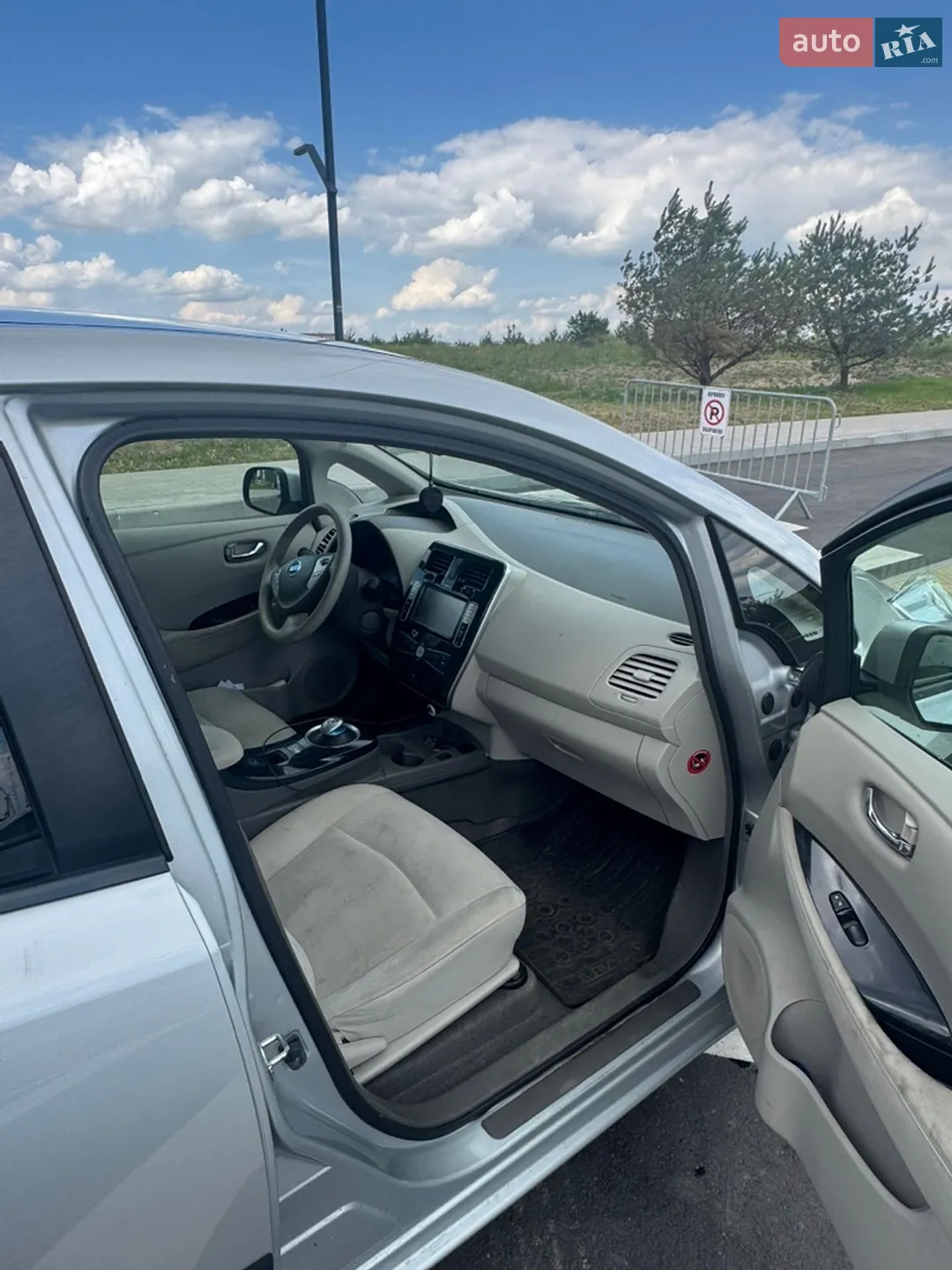 2012 Nissan Leaf - мініатюра 9