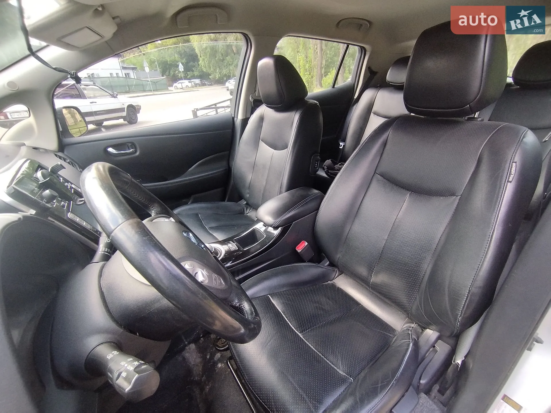 2016 Nissan Leaf - мініатюра 17