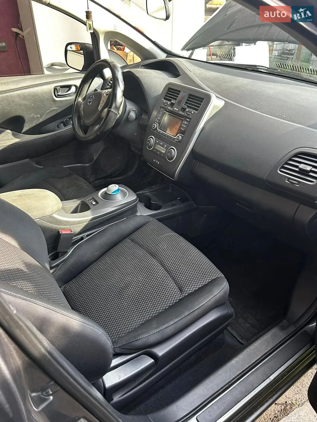 2017 Nissan Leaf - мініатюра 14
