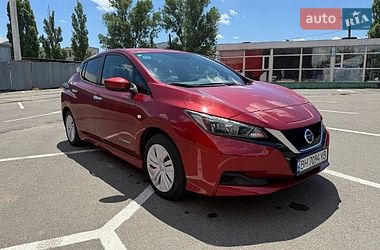 Хетчбек Nissan Leaf 2018 в Одесі
