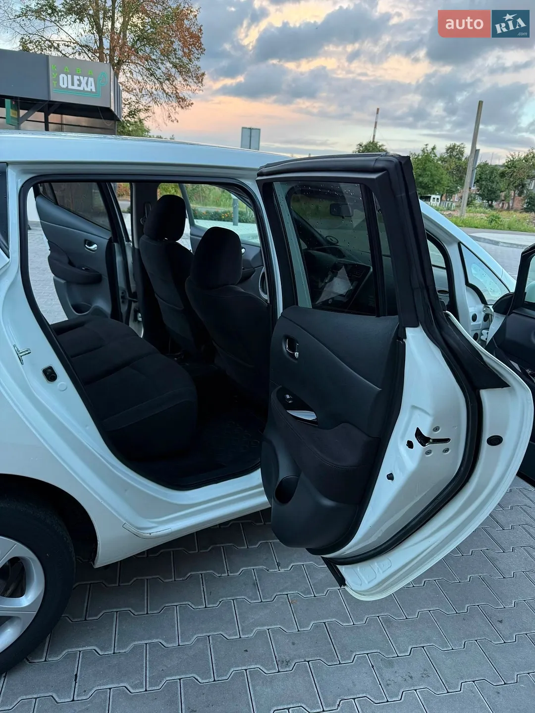 2014 Nissan Leaf - мініатюра 38
