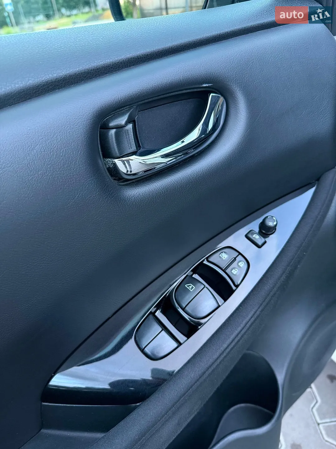 2014 Nissan Leaf - мініатюра 34