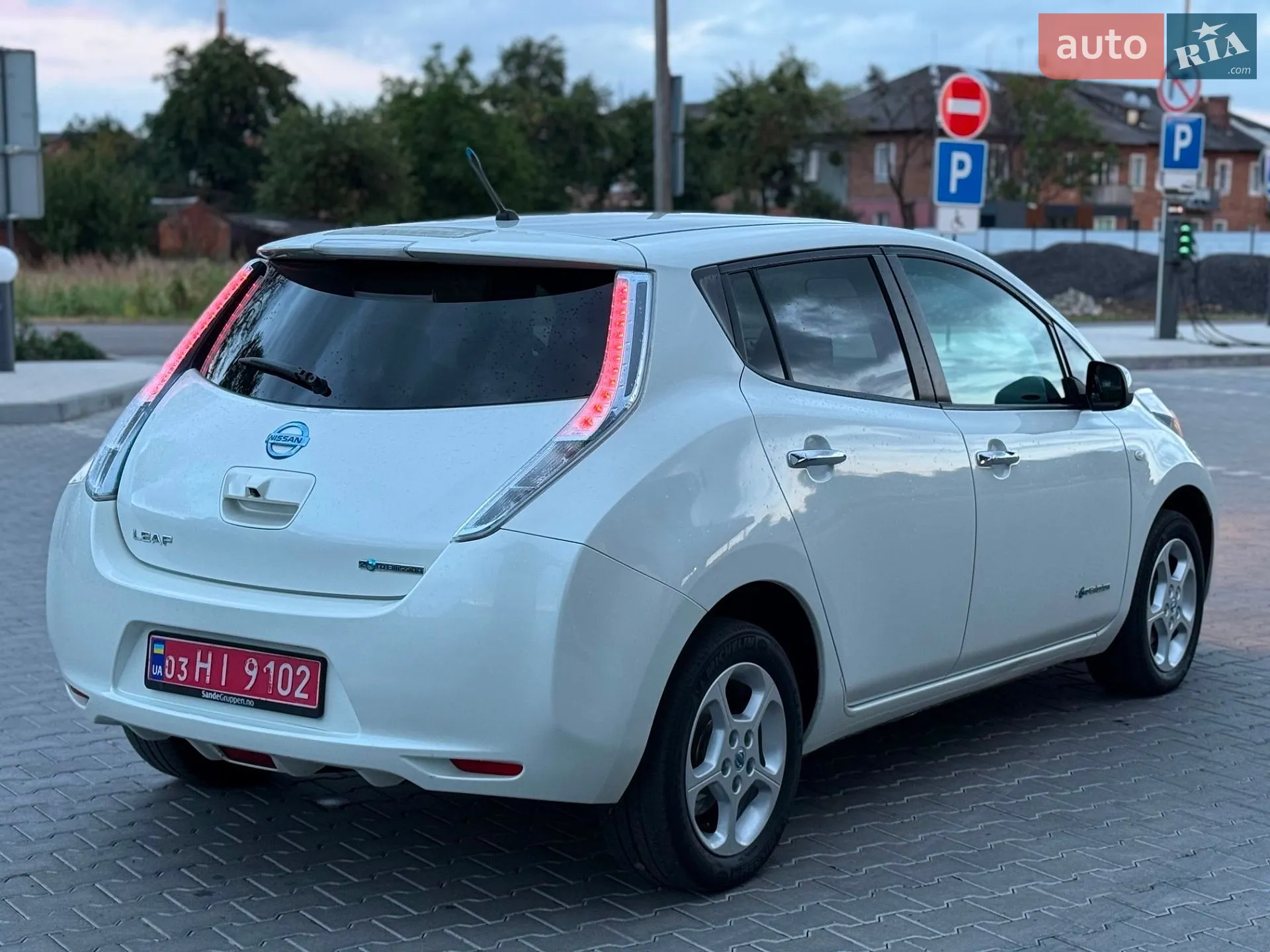 2014 Nissan Leaf - мініатюра 72