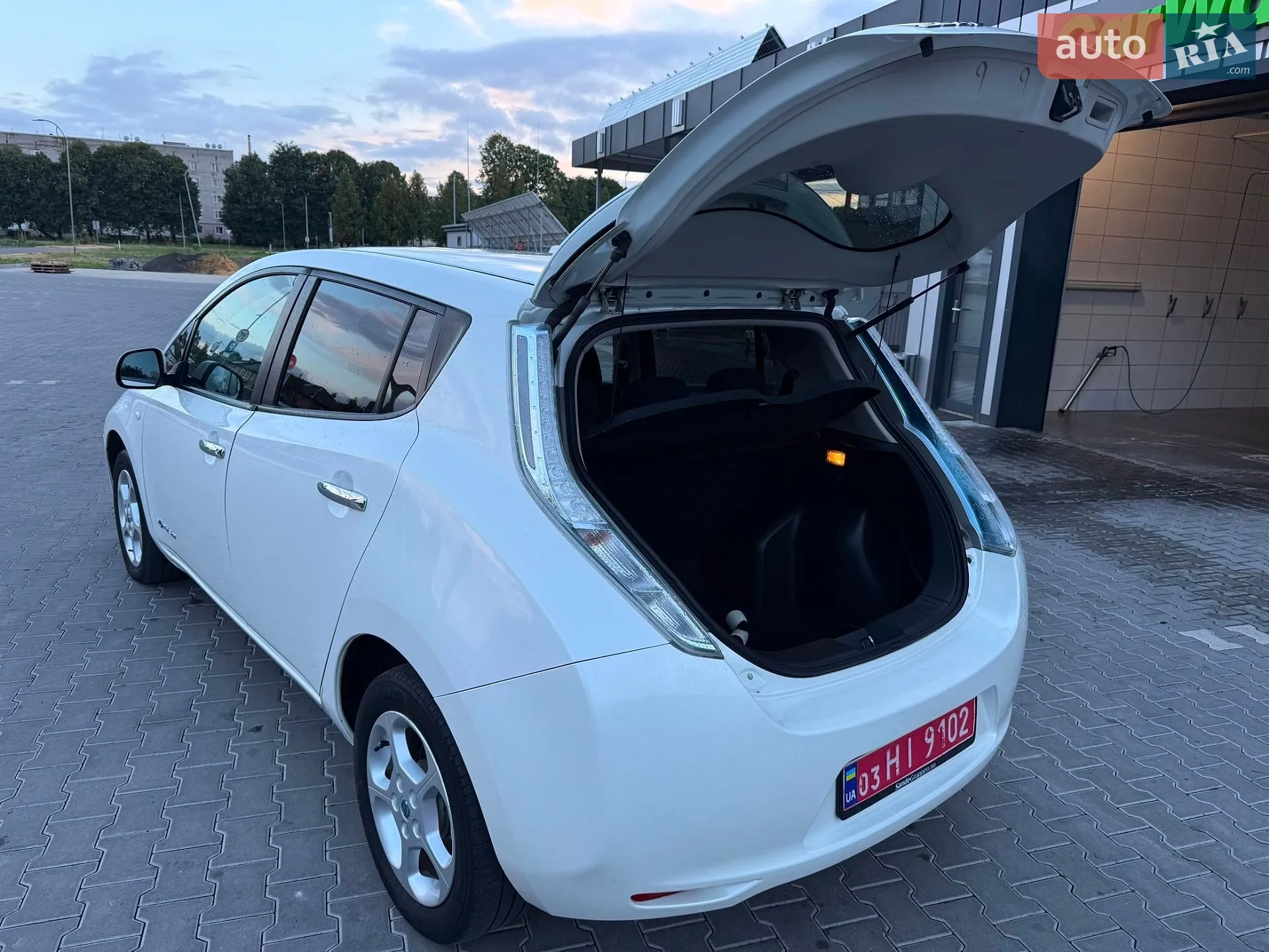 2014 Nissan Leaf - мініатюра 75