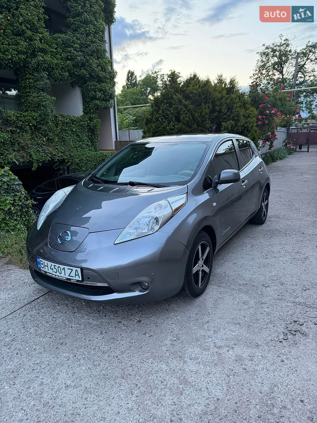 2015 Nissan Leaf - мініатюра 2
