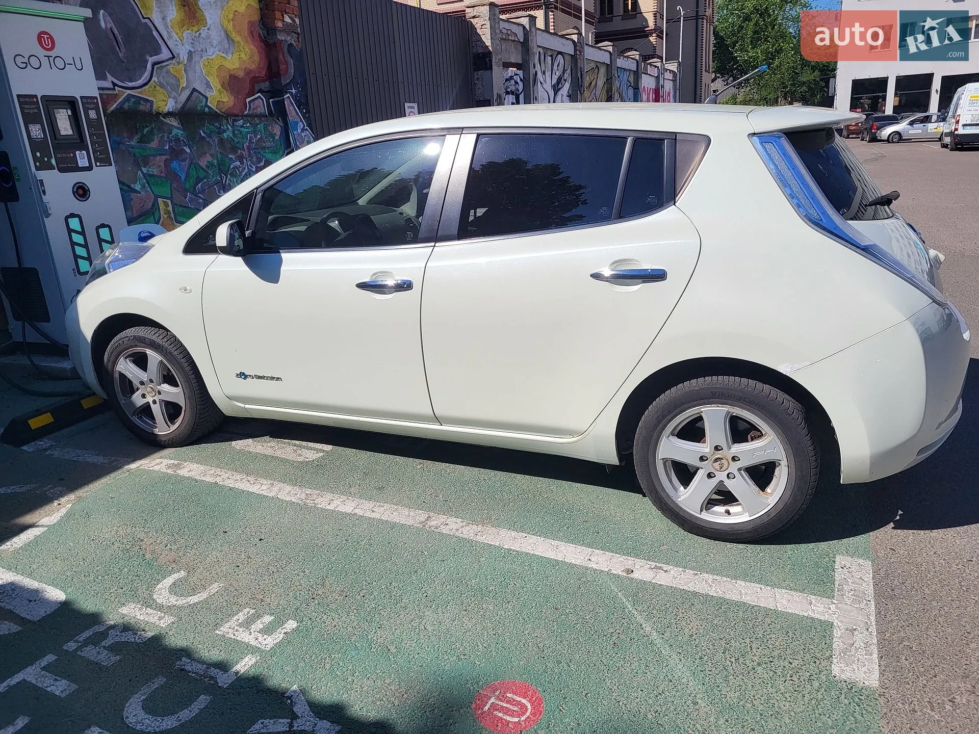 2012 Nissan Leaf - мініатюра 5