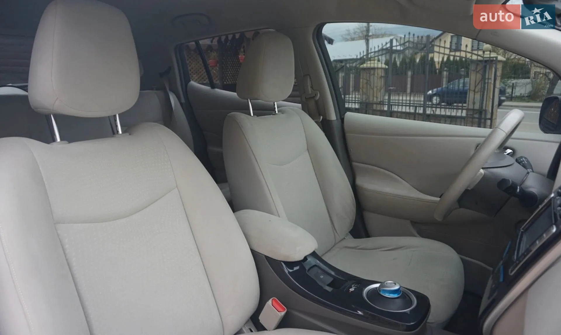 2012 Nissan Leaf - мініатюра 21