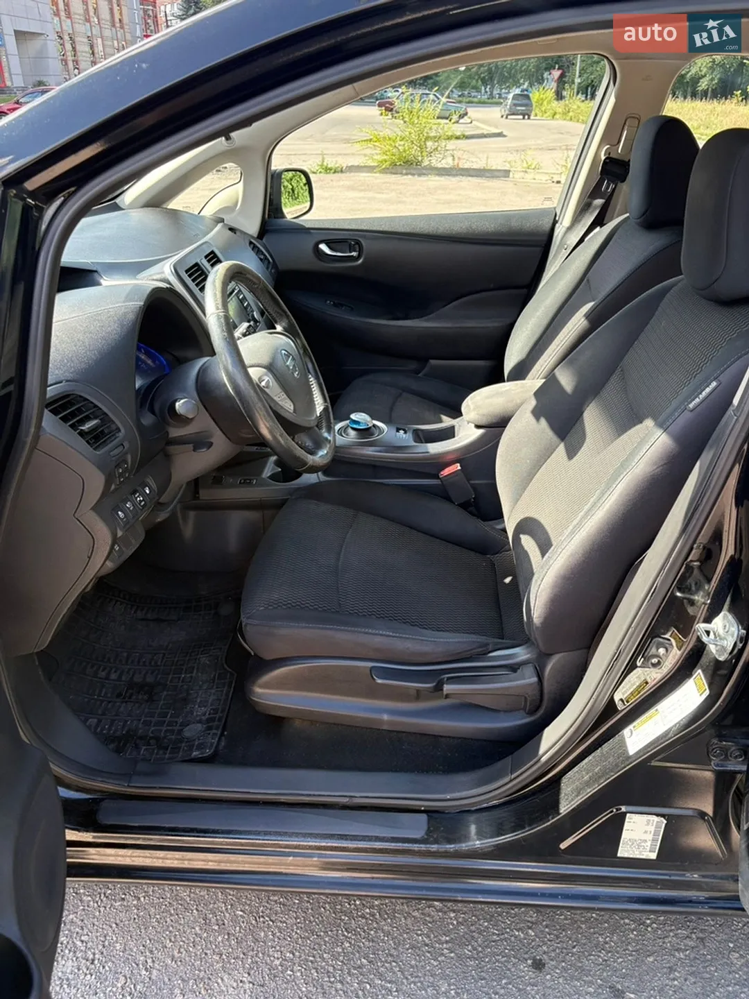 2014 Nissan Leaf - мініатюра 12