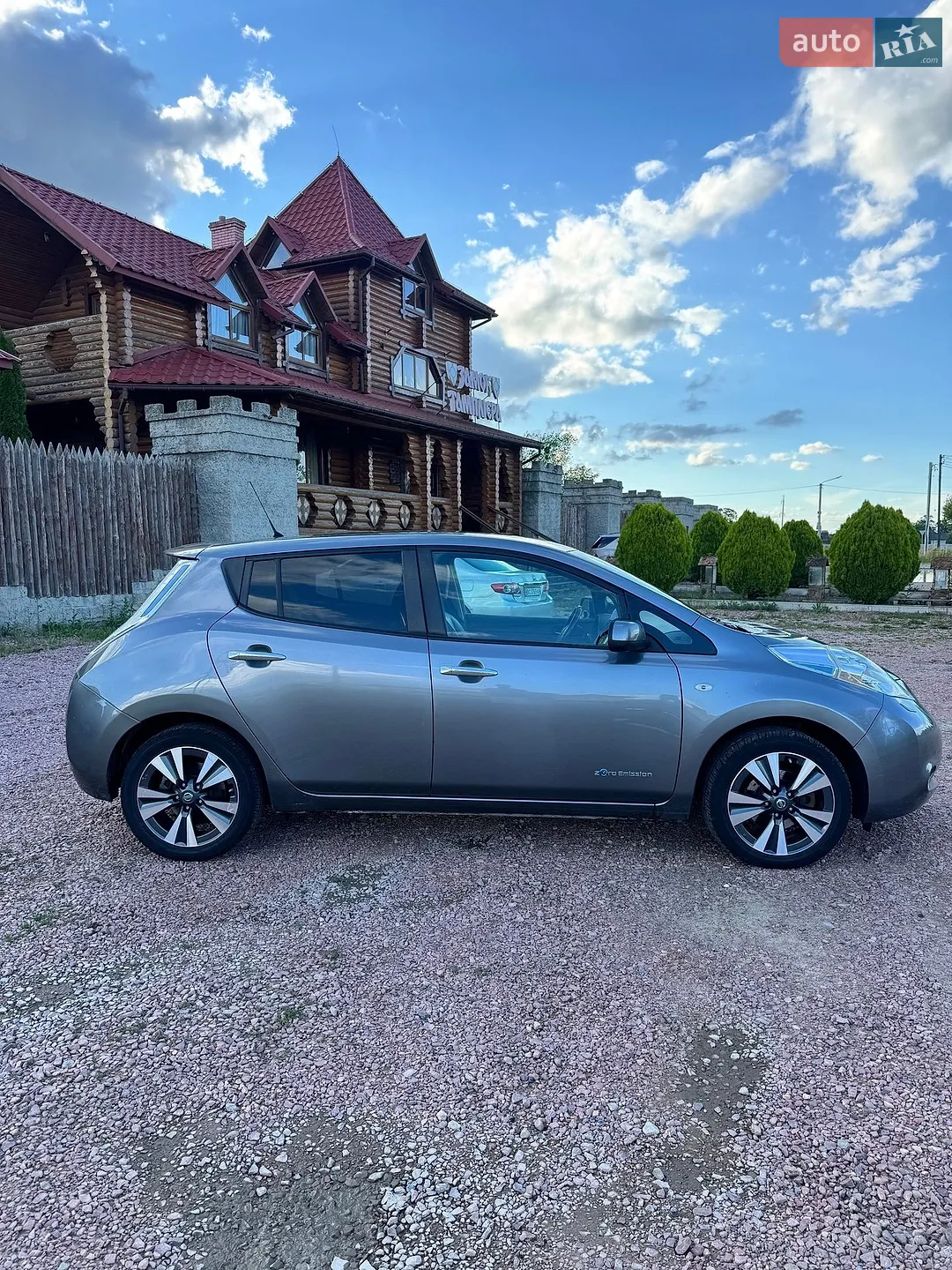 2016 Nissan Leaf - мініатюра 4