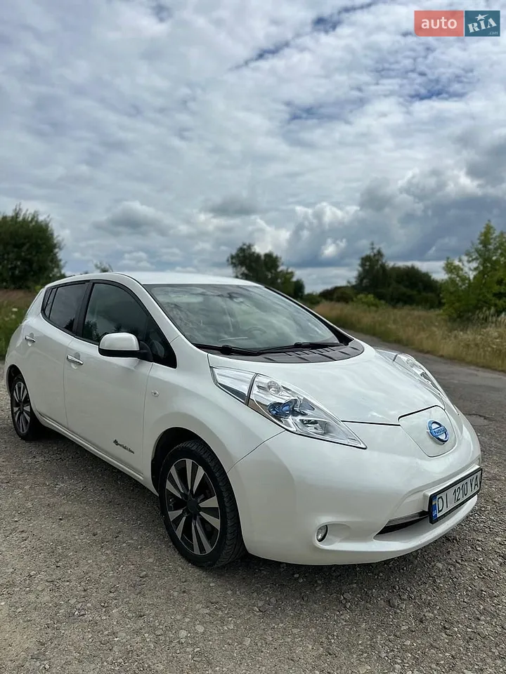 2015 Nissan Leaf - мініатюра 35