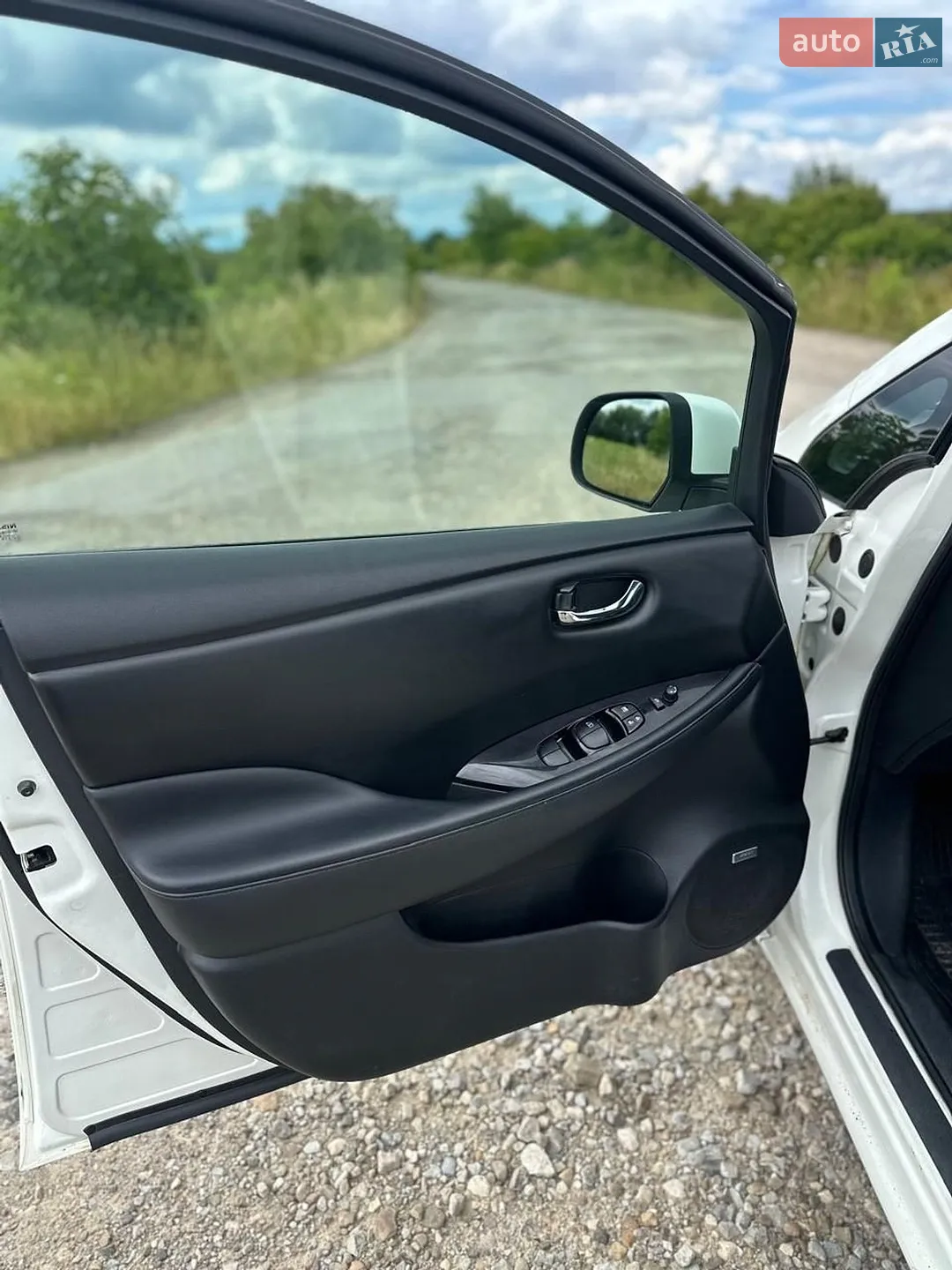2014 Nissan Leaf - мініатюра 21
