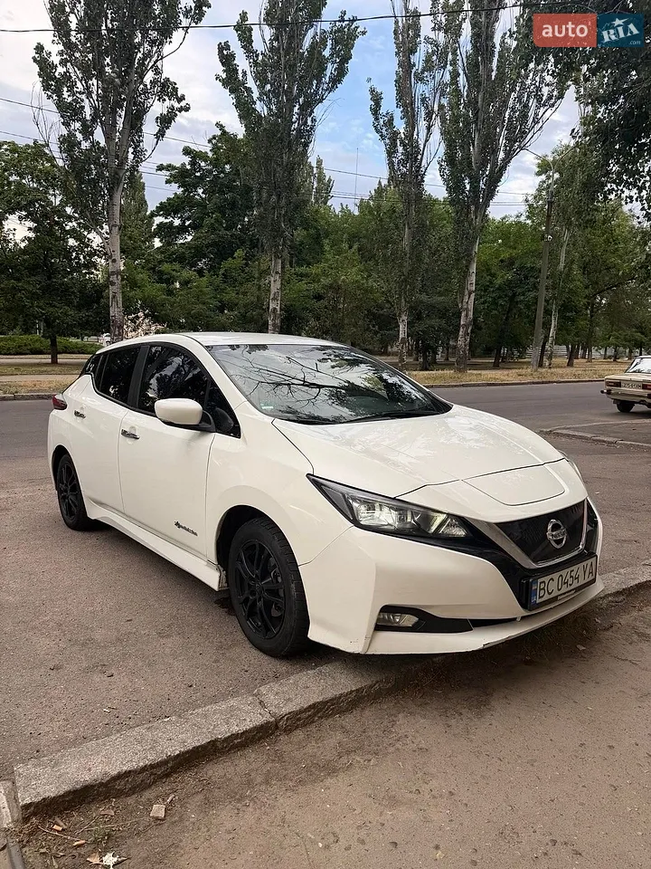 2018 Nissan Leaf - мініатюра 12